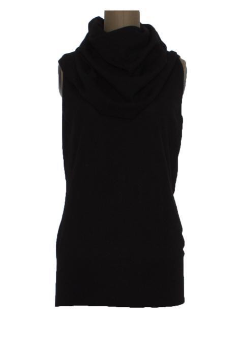 Robert Rodriguez, Talla M