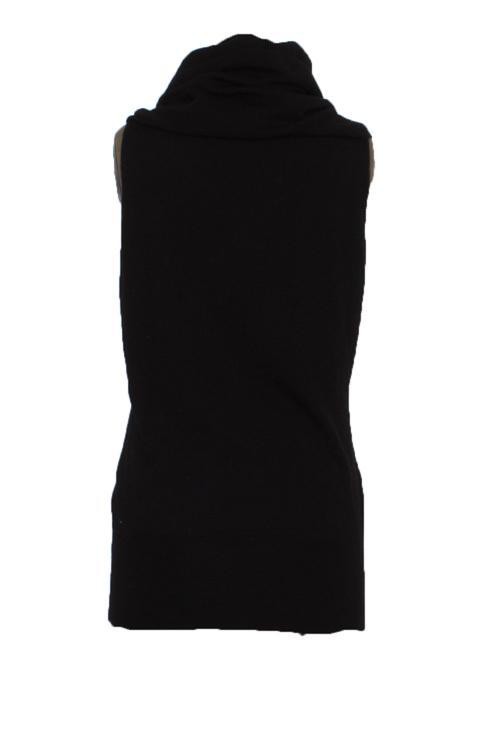 Robert Rodriguez, Talla M