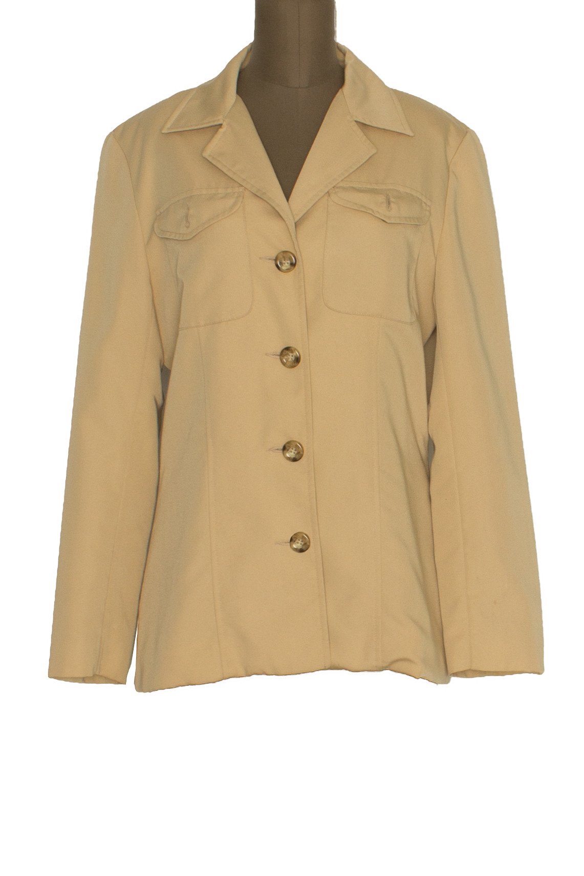 Liz Claiborne, Talla 6