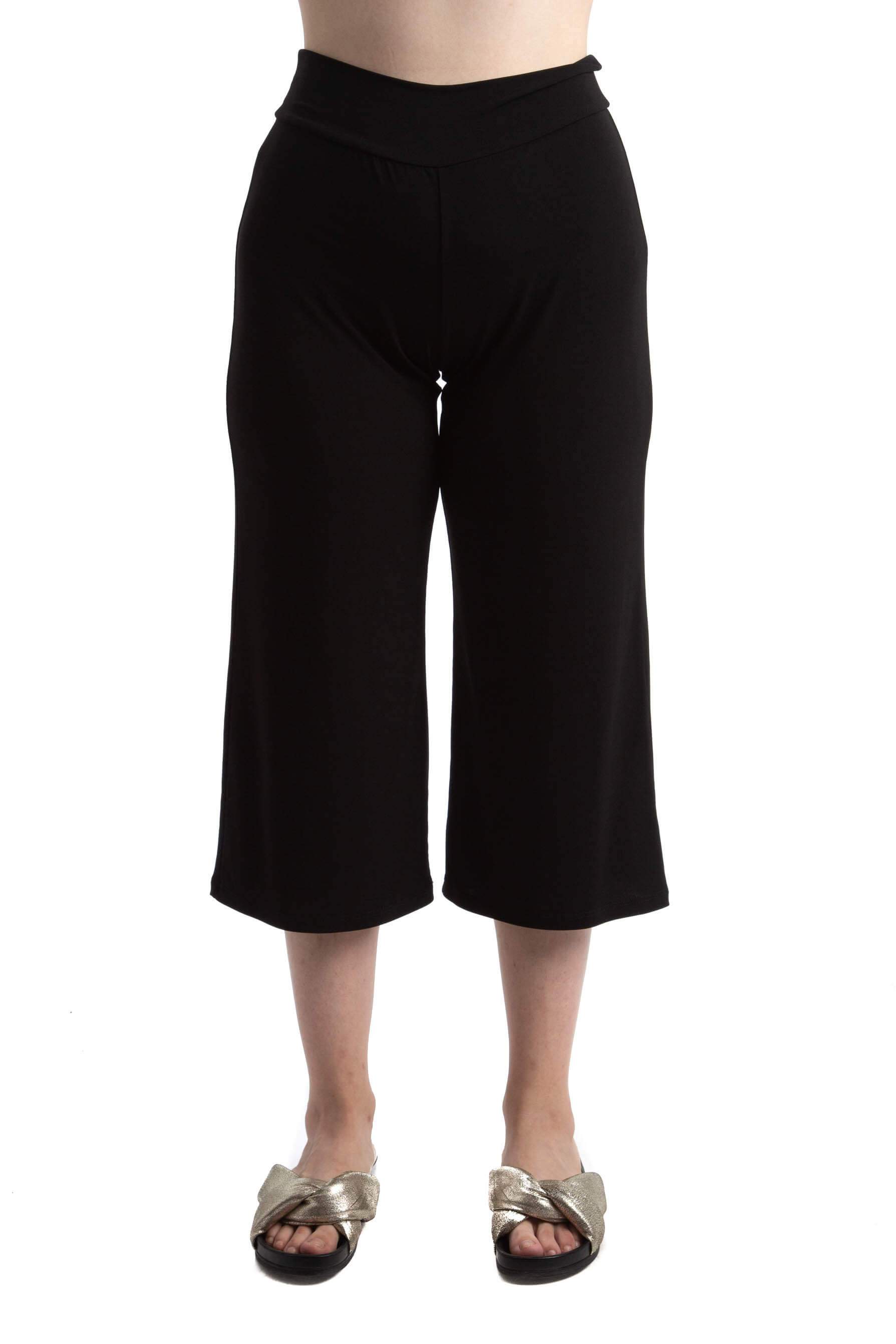 Clara Sun Woo, Talla XS