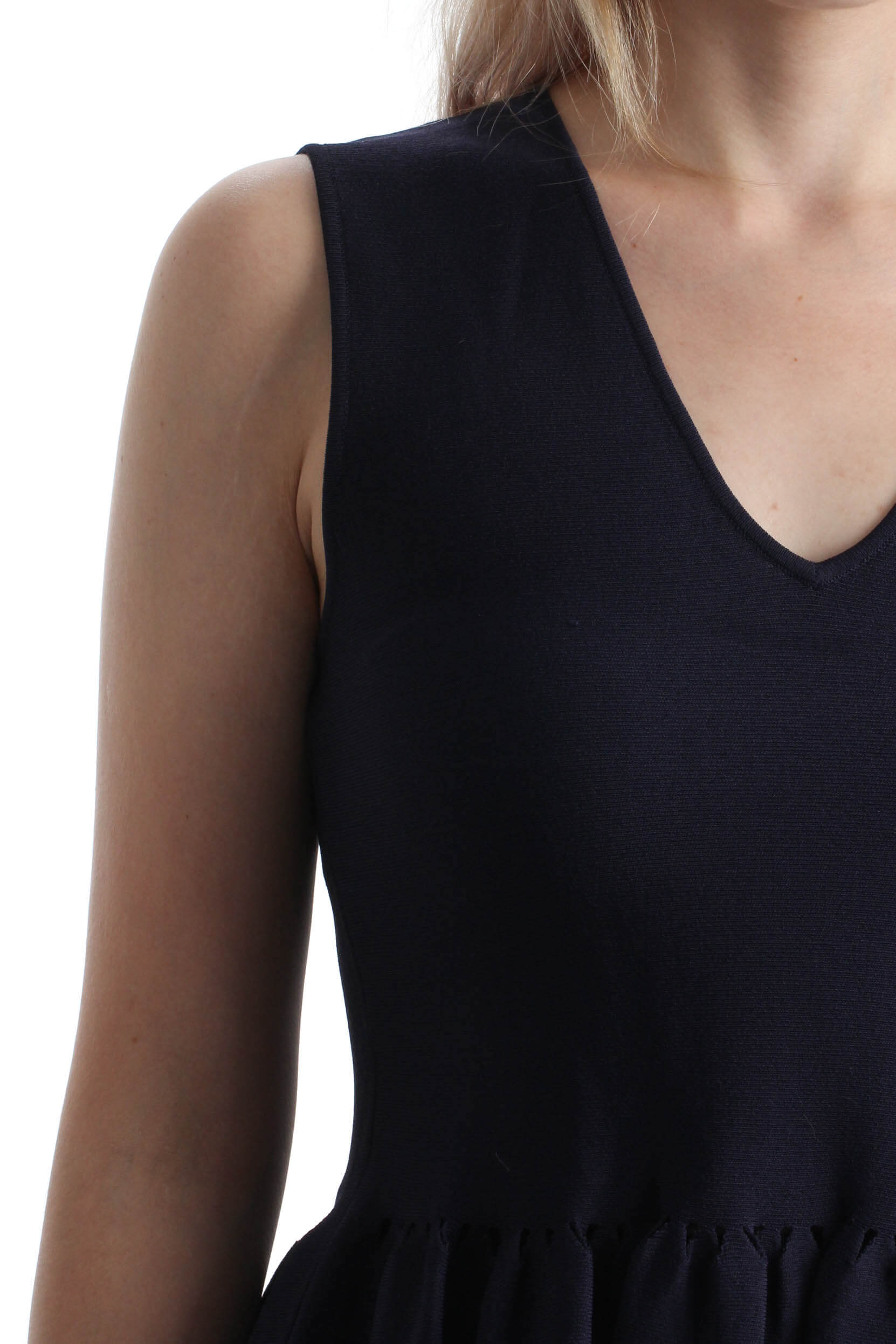 Jonathan Simkhai, Talla S