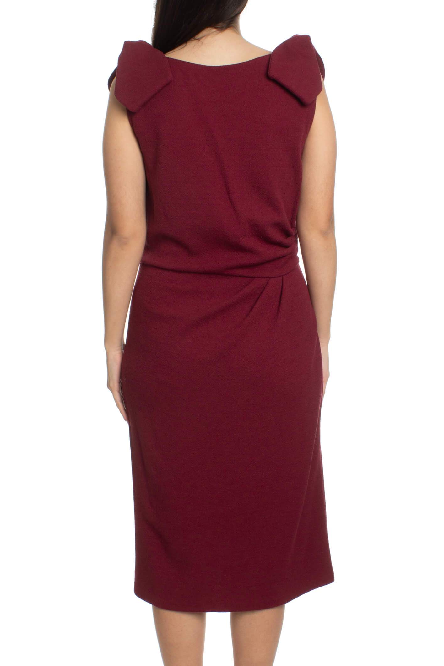 Armani Collezioni, Talla M
