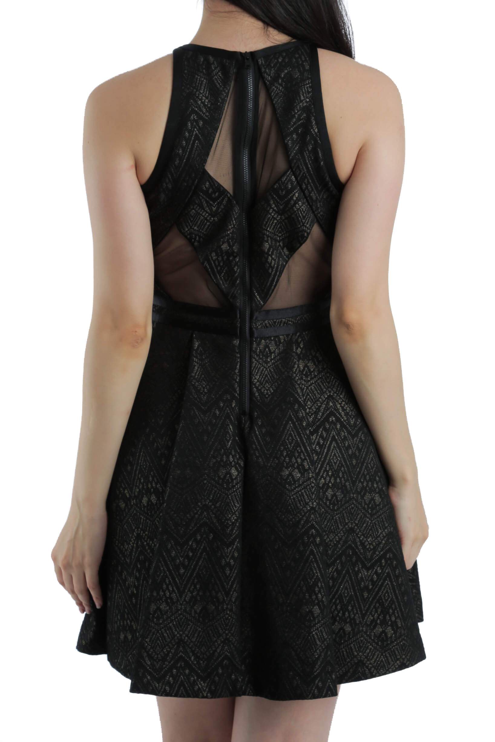 Parker, Talla S