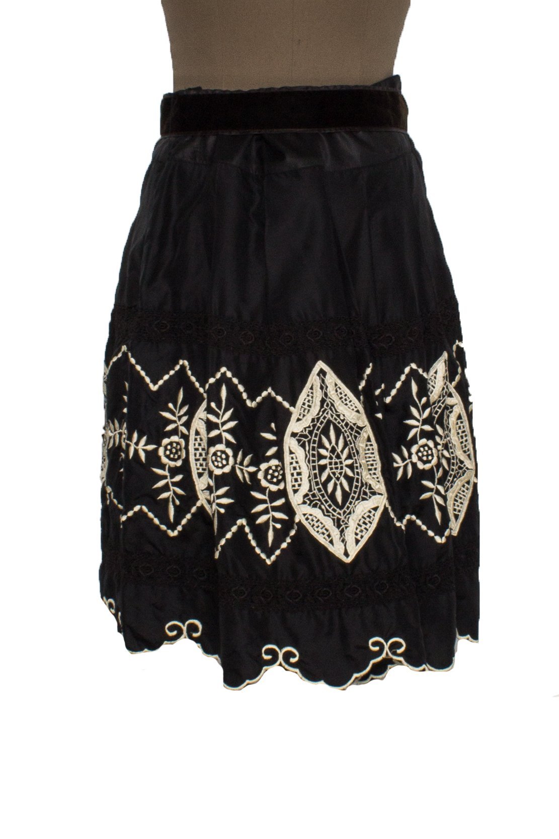Yoana Baraschi, Talla 4