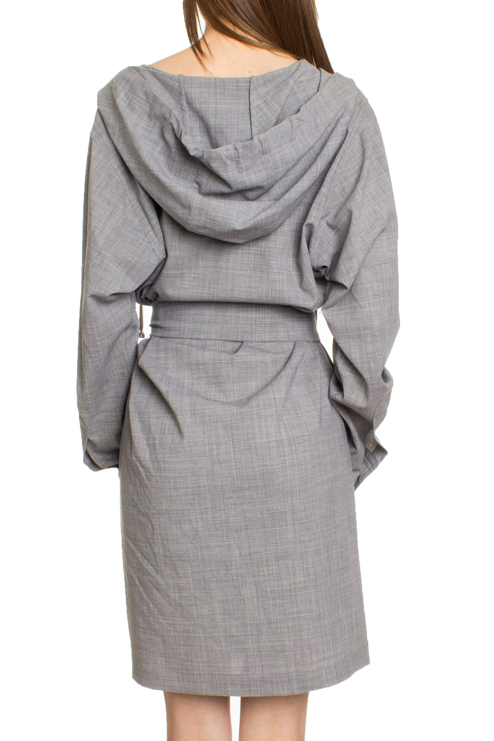 MaxMara, Talla 6