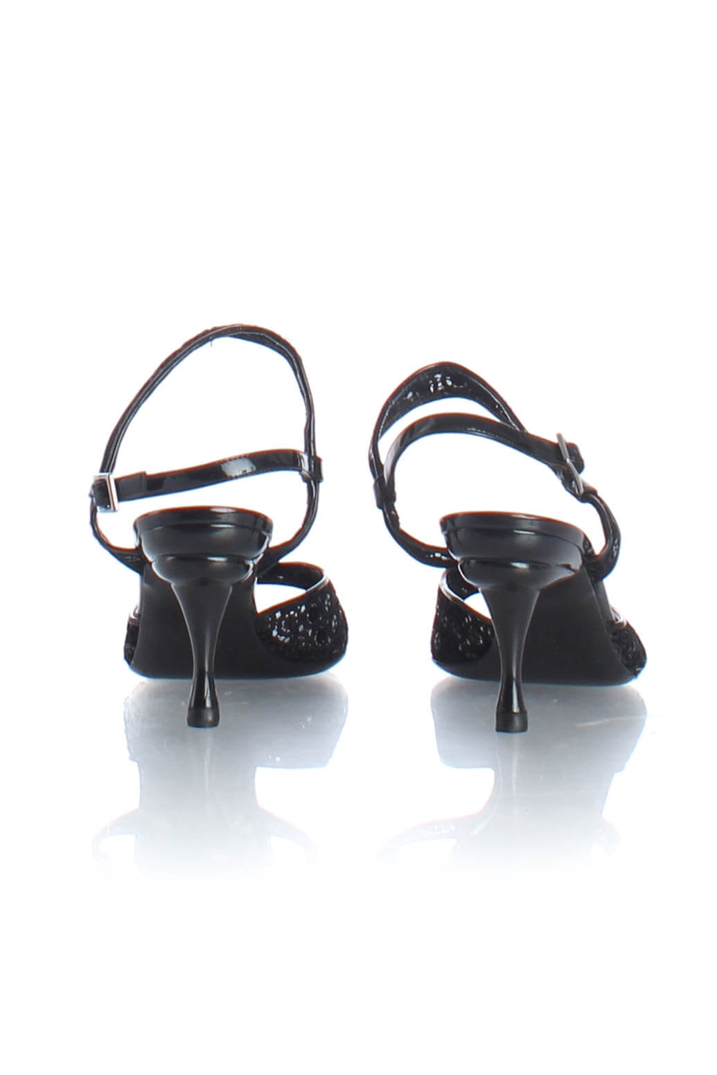 Salvatore Ferragamo, 8 USA