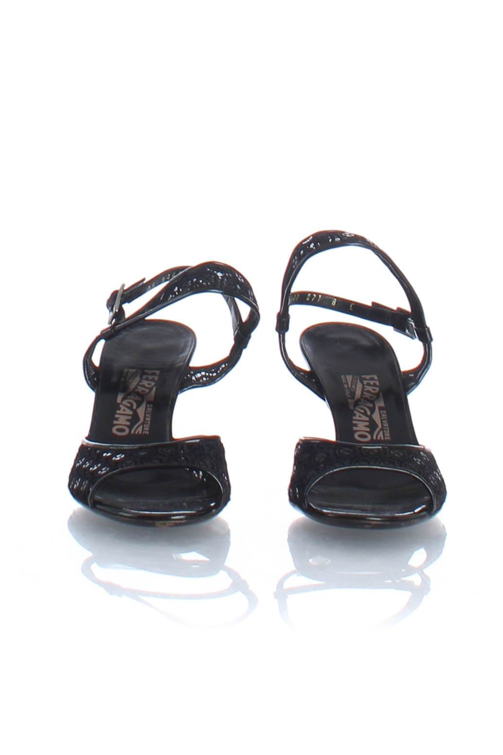 Salvatore Ferragamo, 8 USA