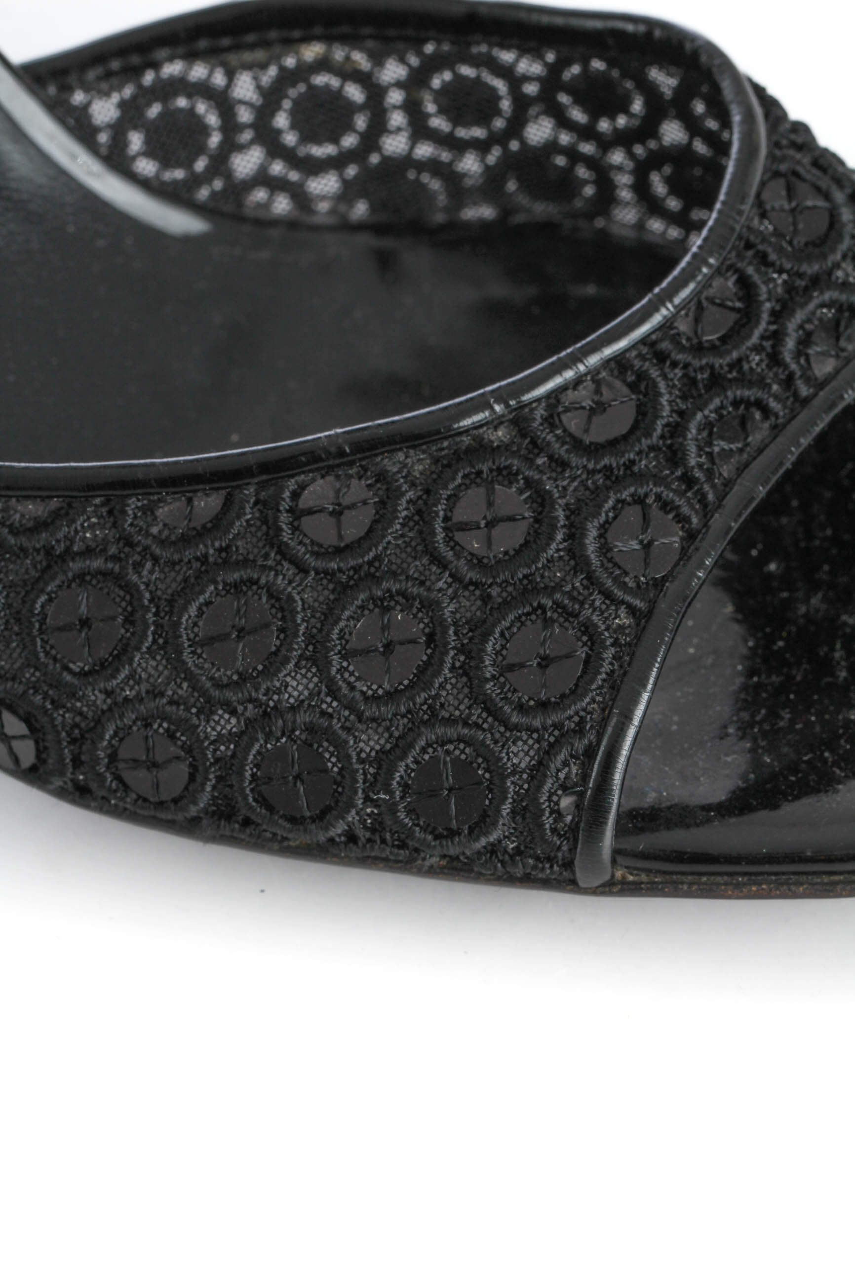 Salvatore Ferragamo, 8 USA