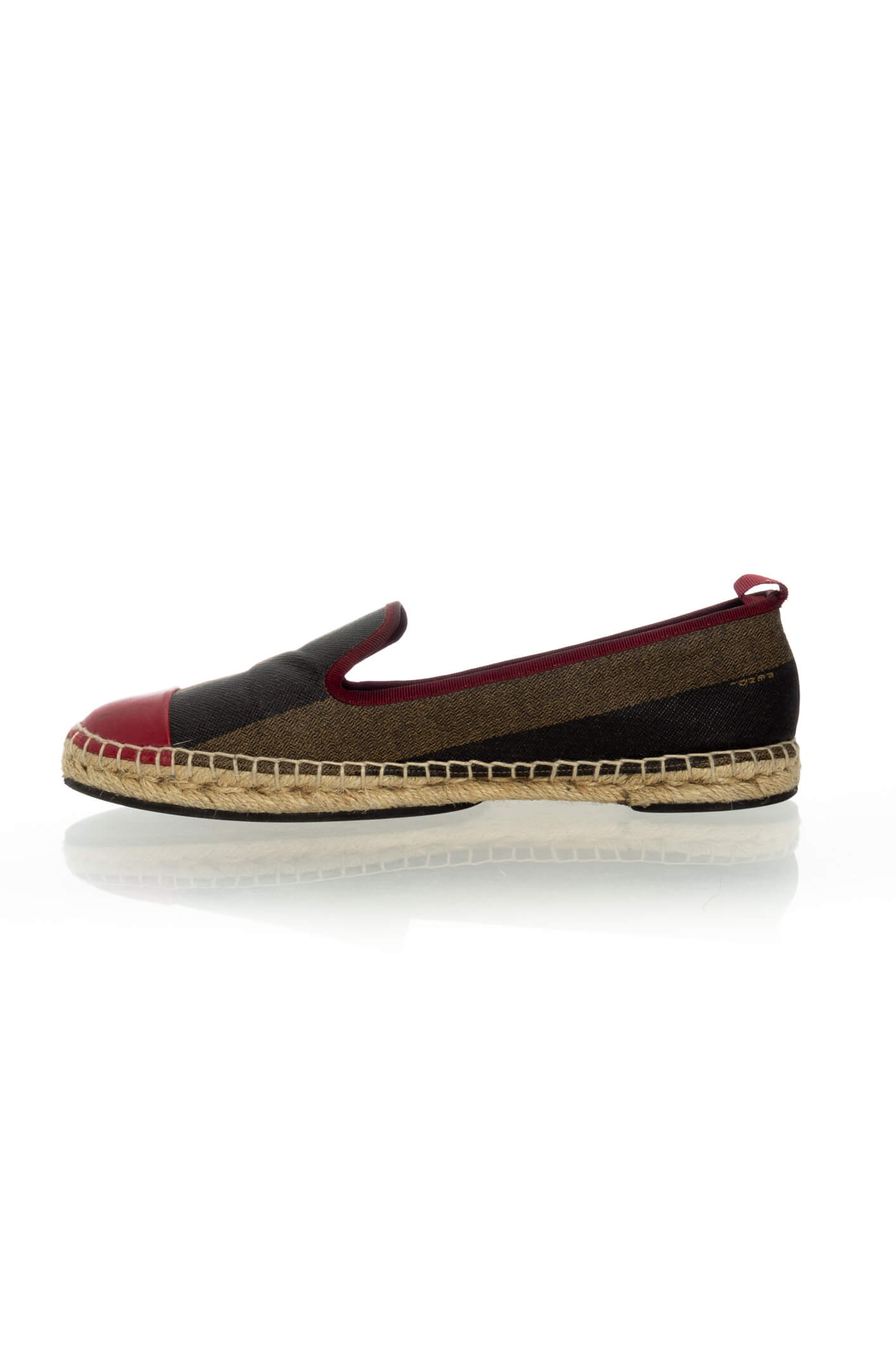 Fendi, 9 USA