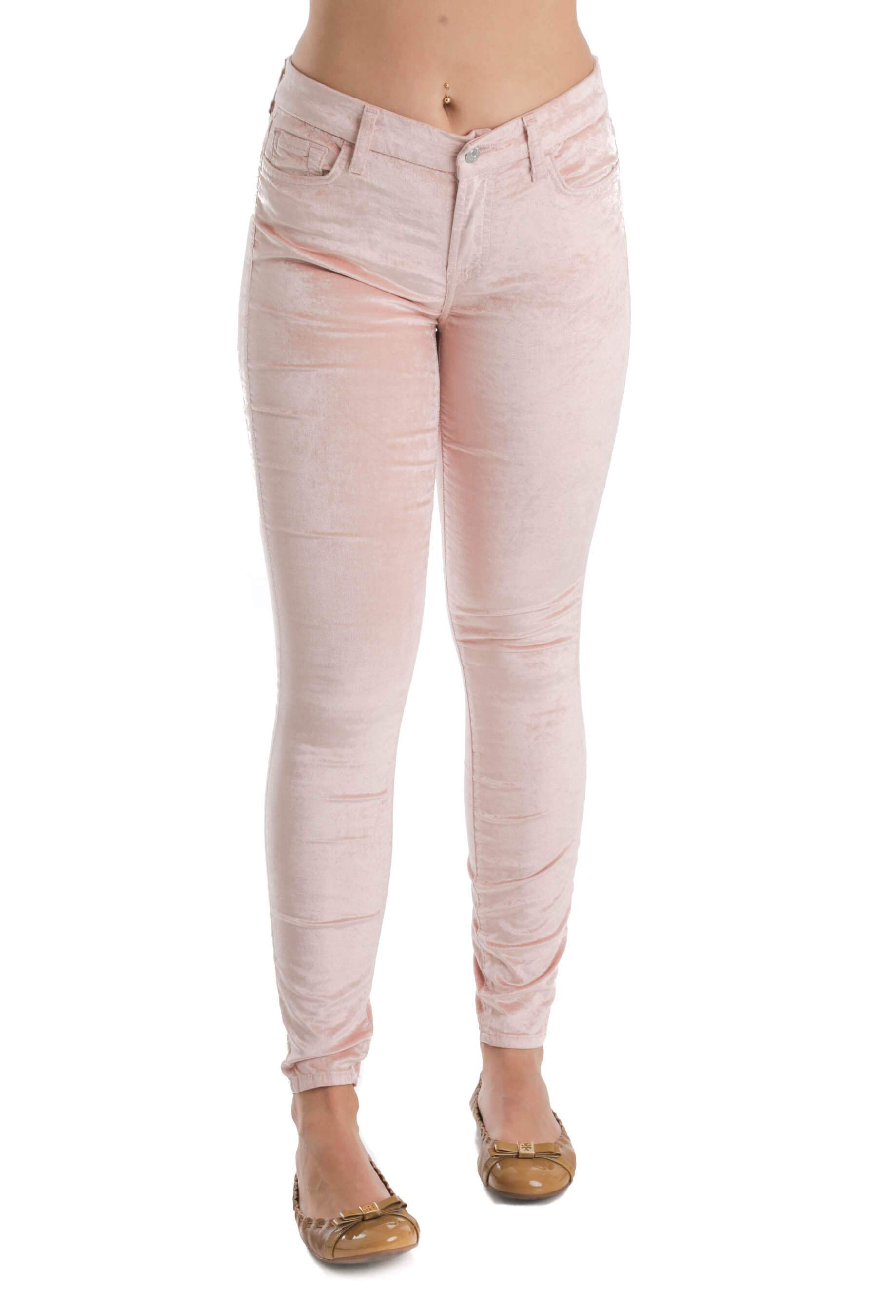 7 For all Mankind, Talla 27