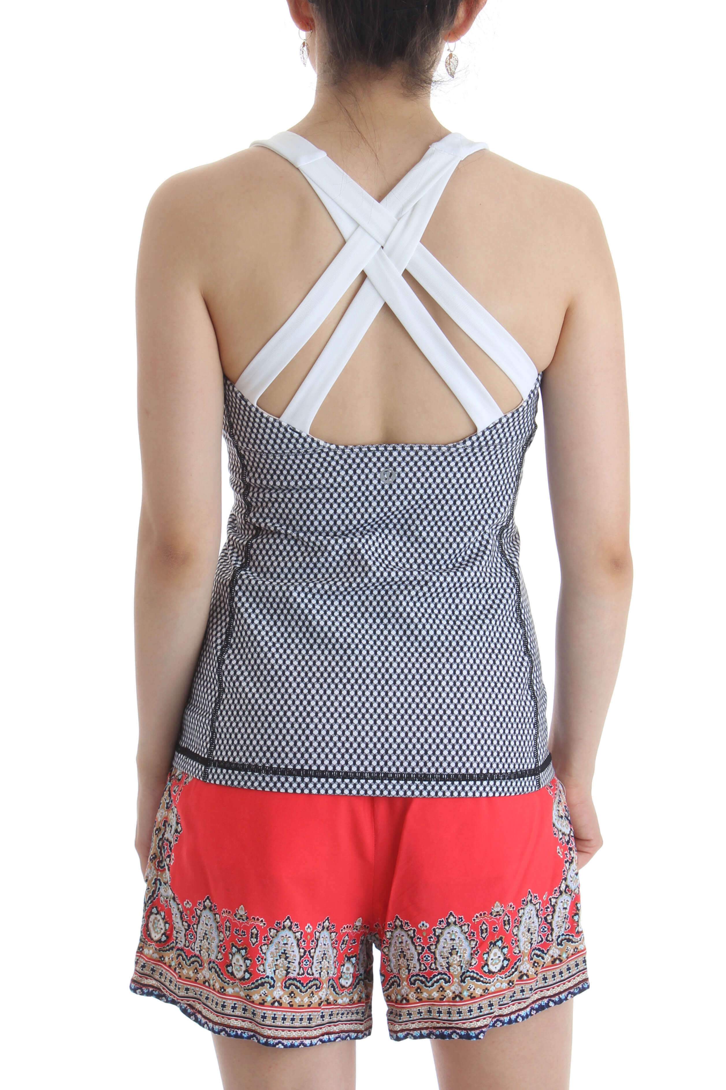 Lulu Lemon, Talla M