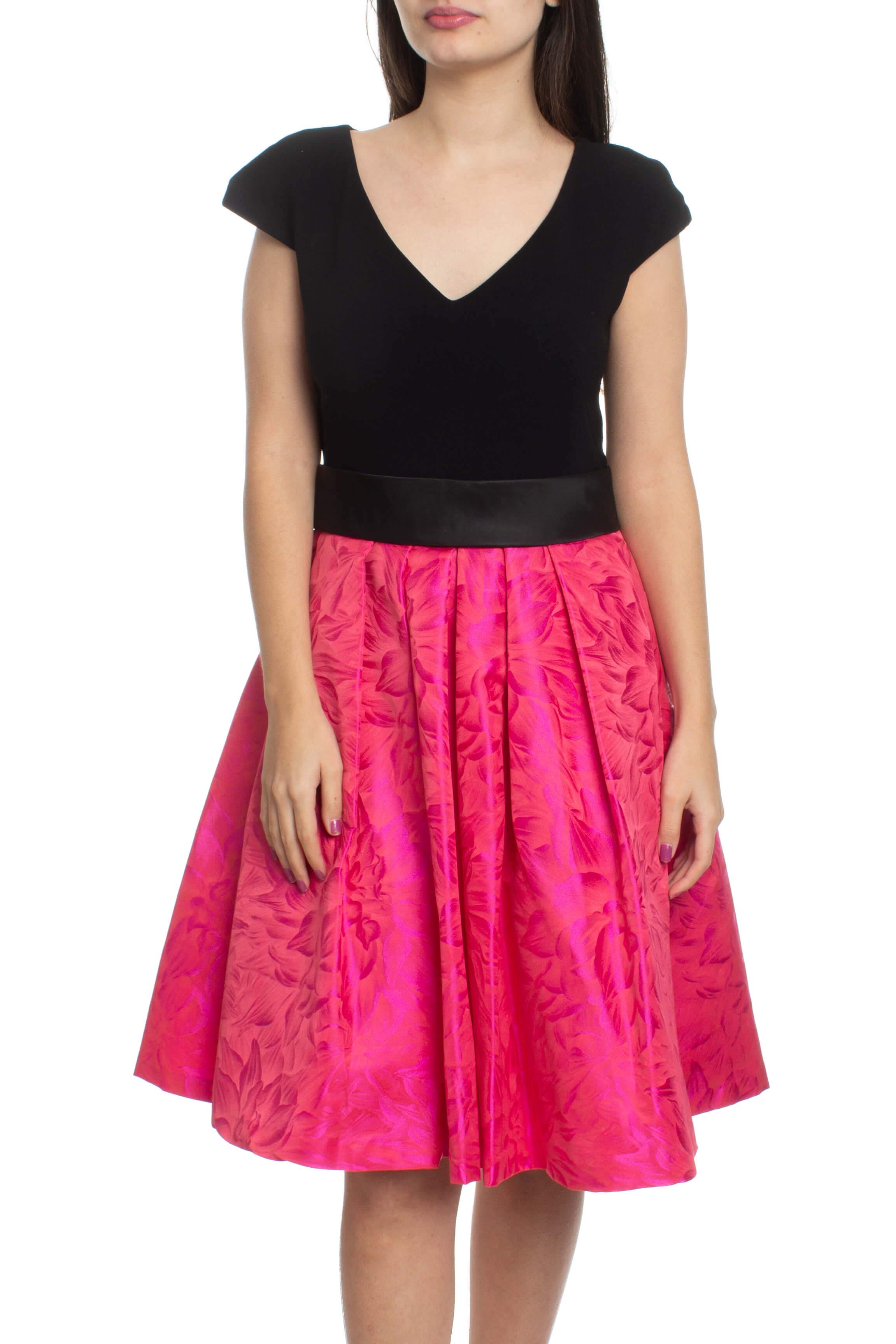 Theia, Talla 6