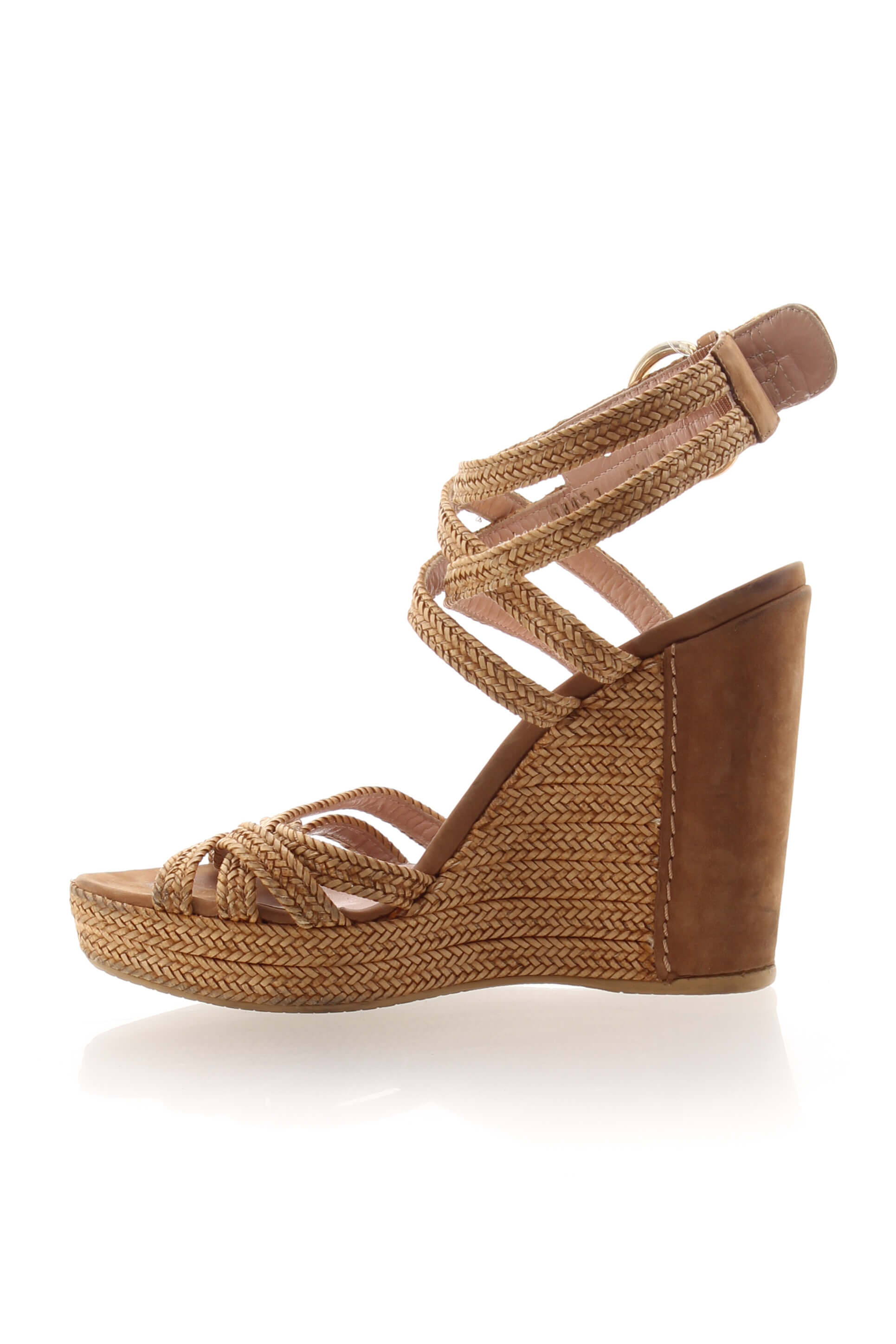 Stuart Weitzman, 8 USA