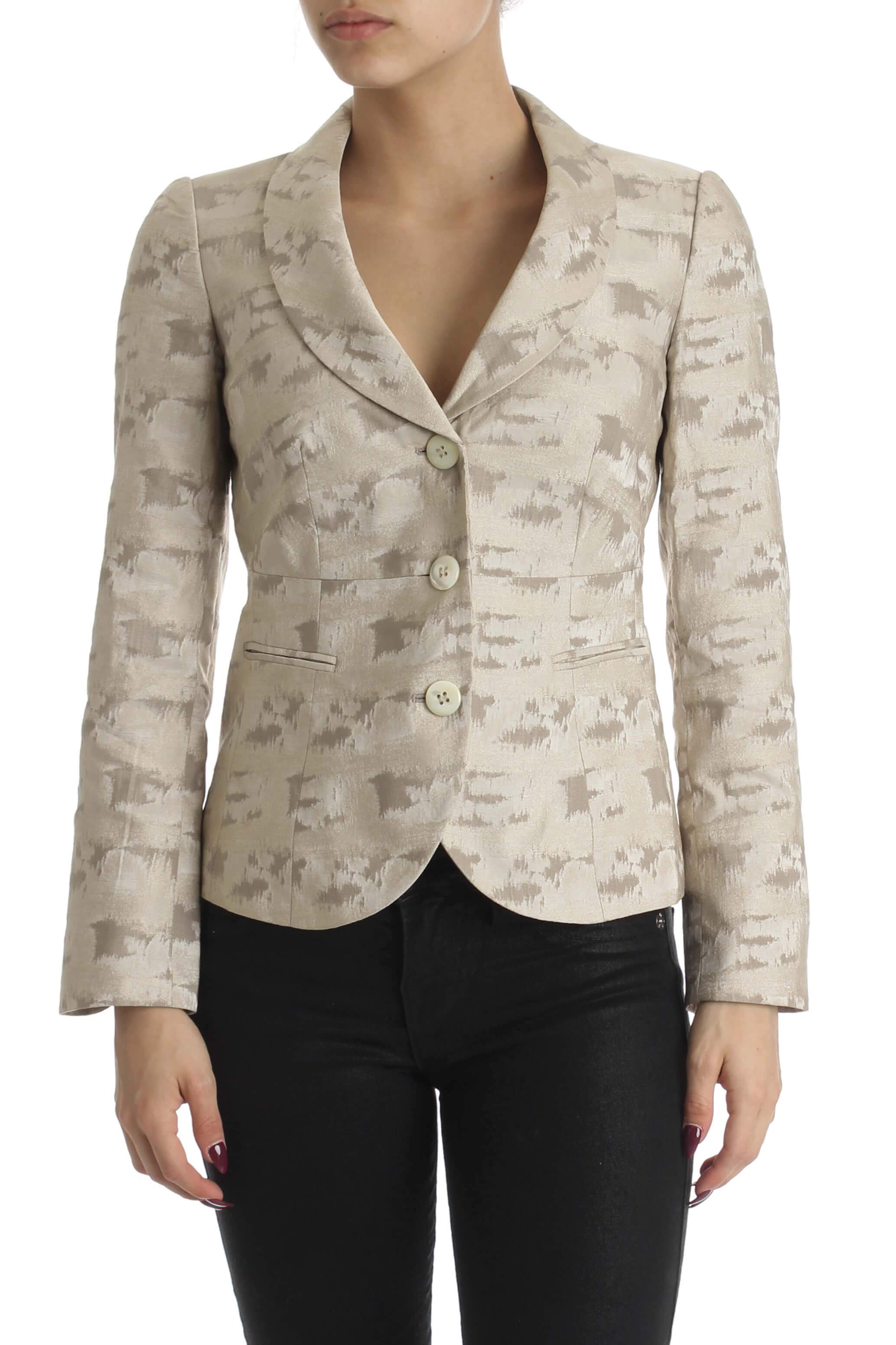 Armani Collezioni, Talla 4