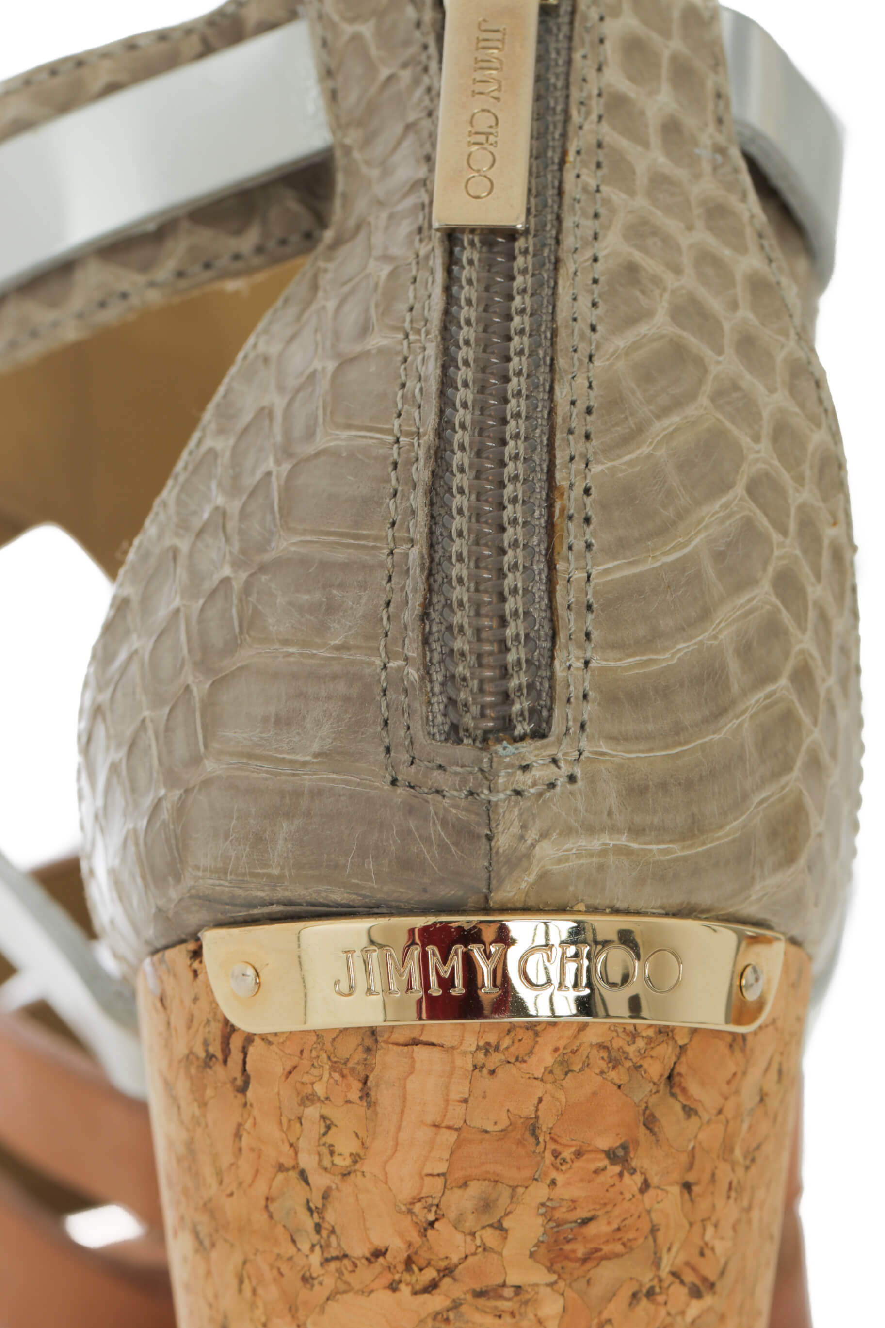 Jimmy Choo, Talla 5
