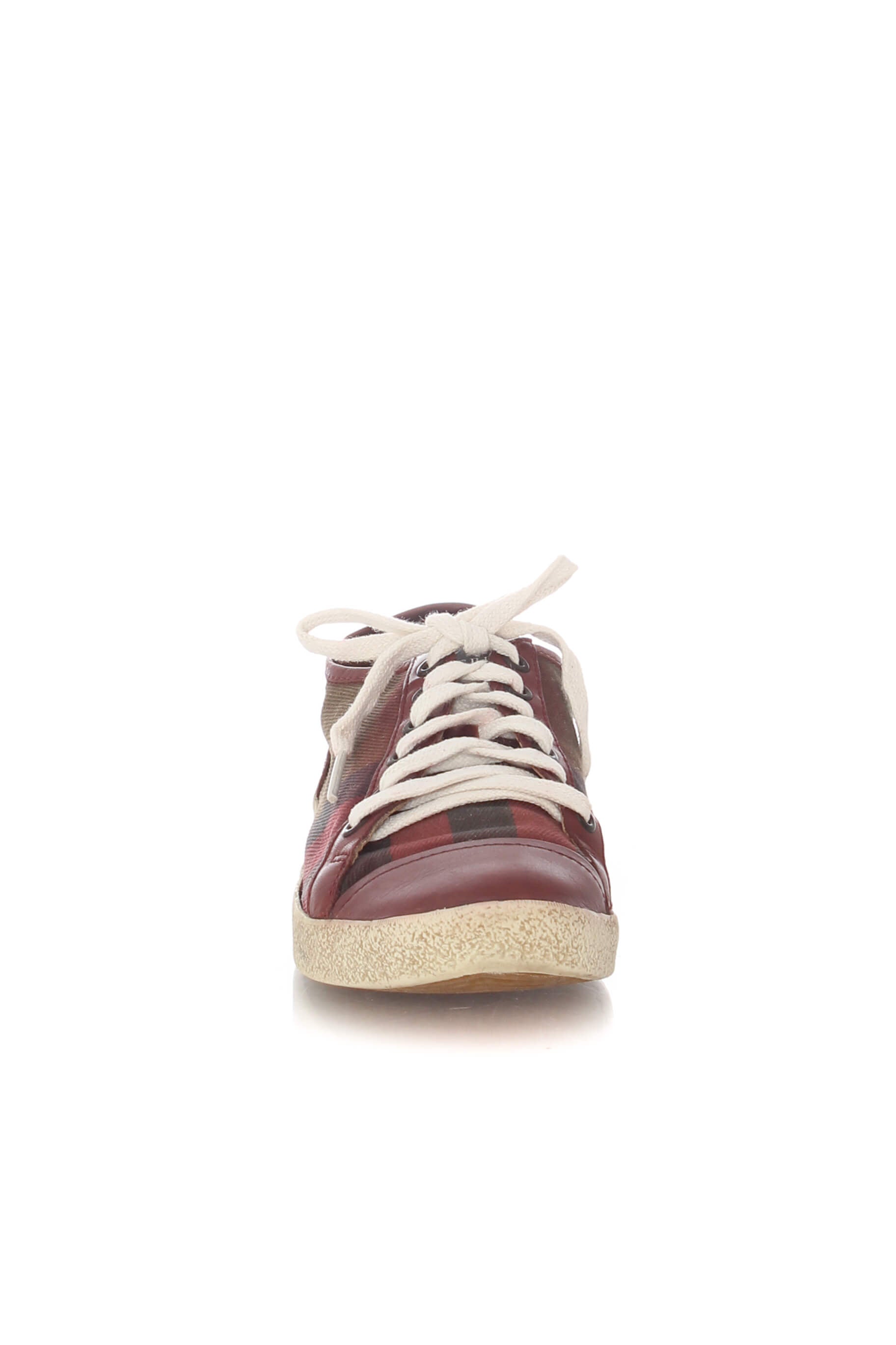 Burberry, 6 USA