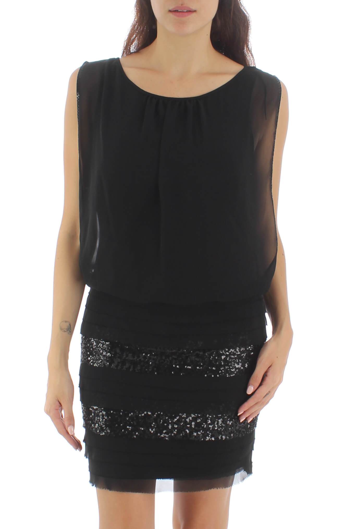 Aidan Mattox, Talla M