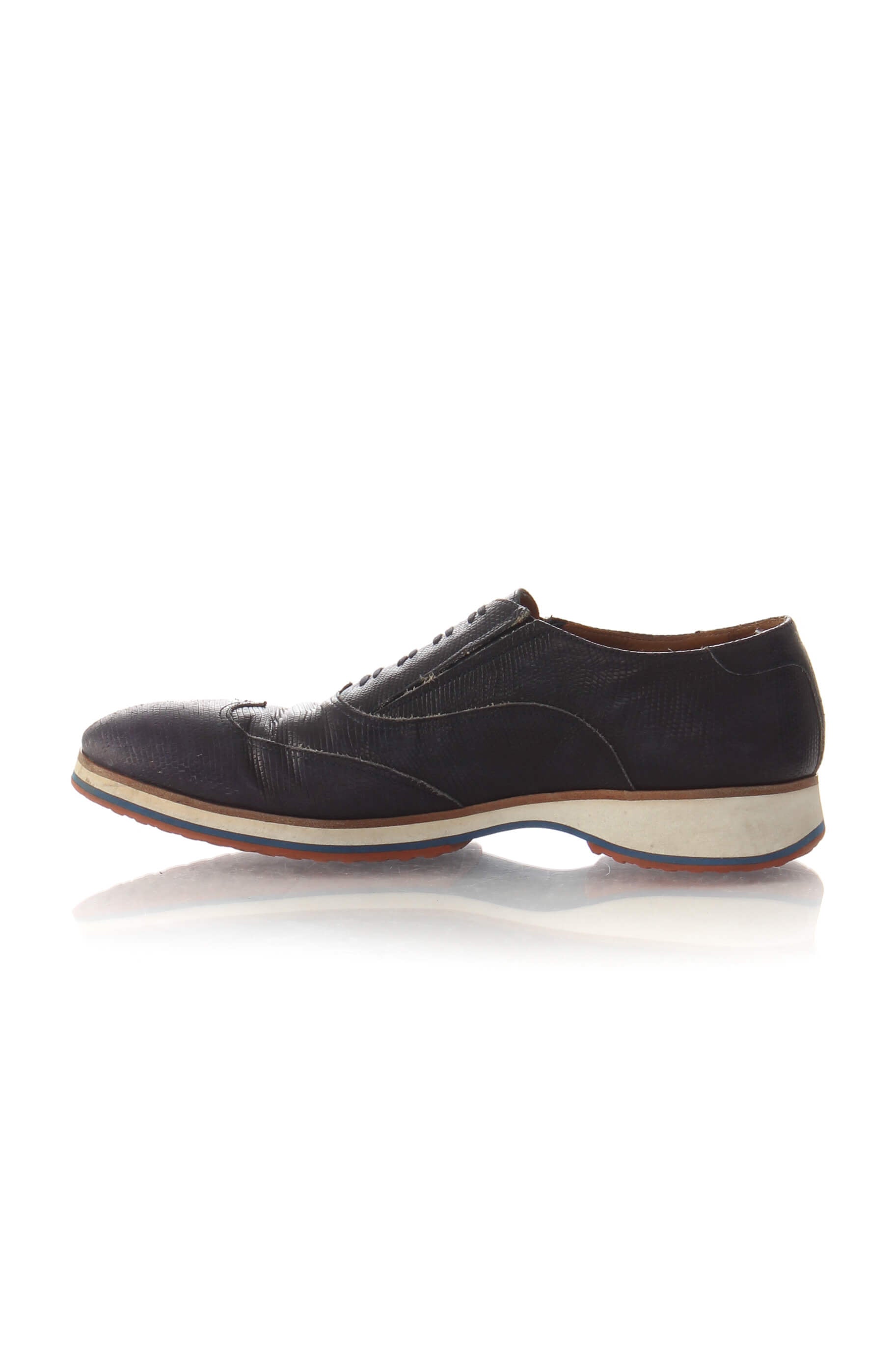 Prada, 10 USA