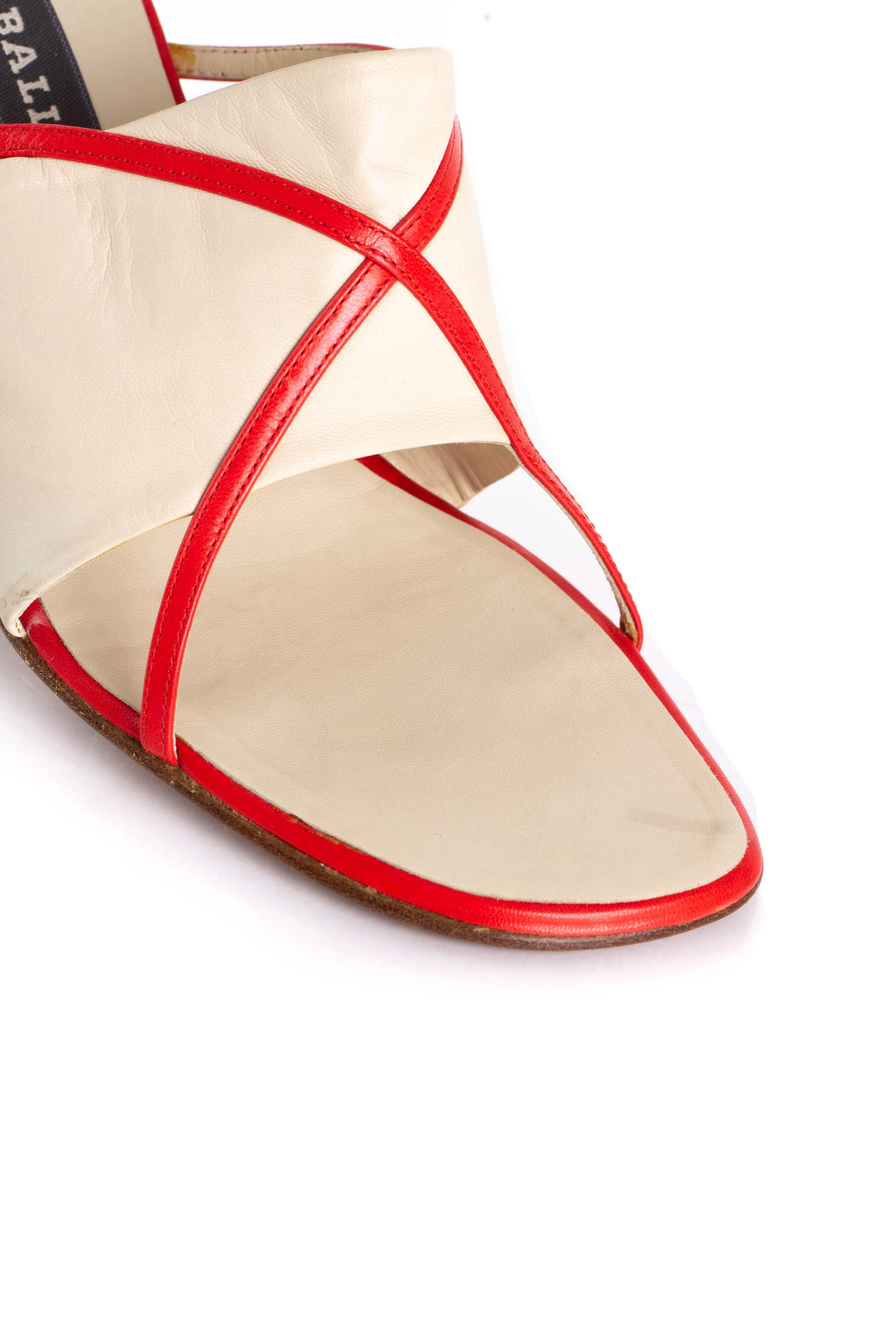 Bally, 8 USA