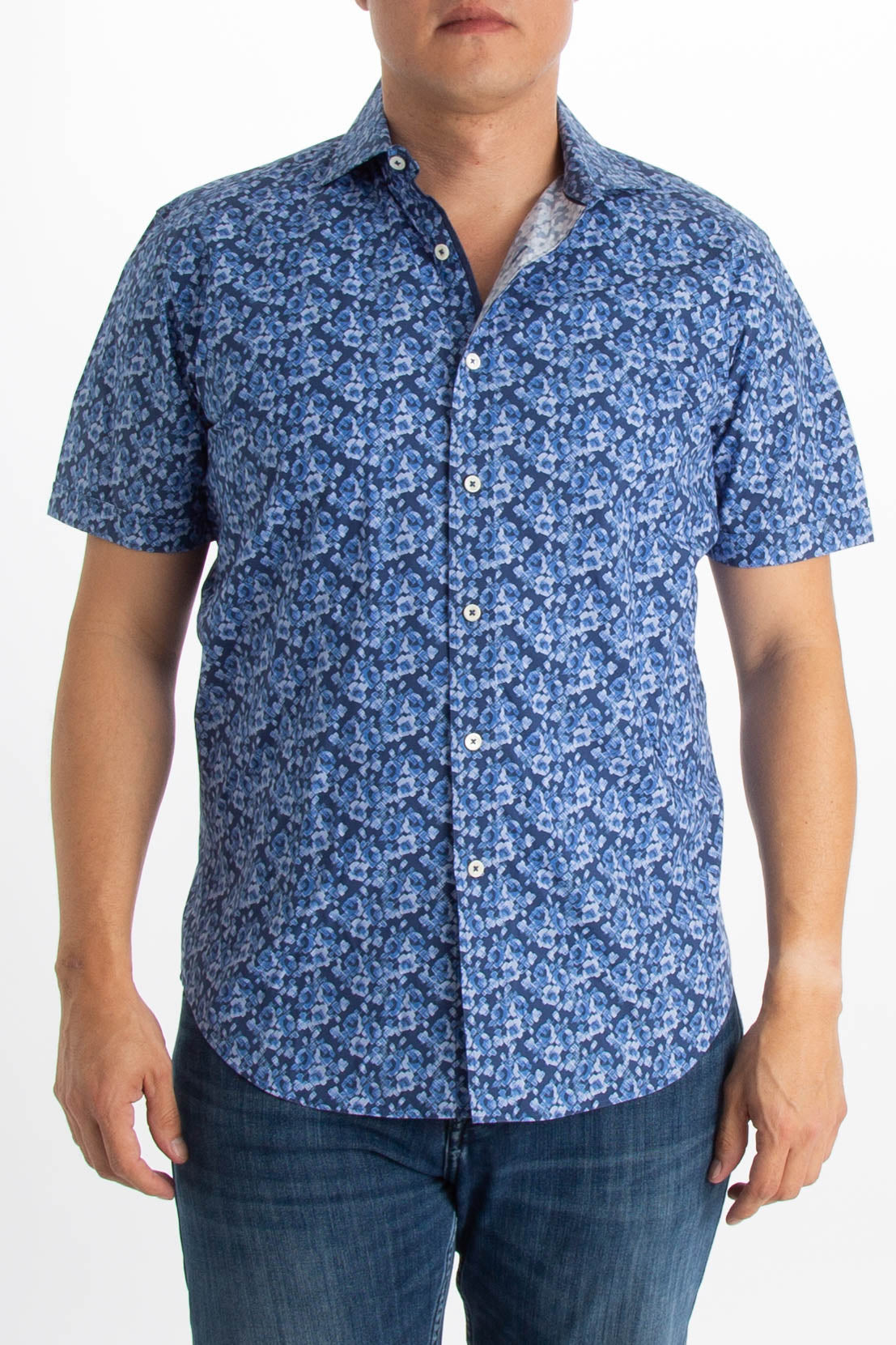 Bugatchi, Talla M