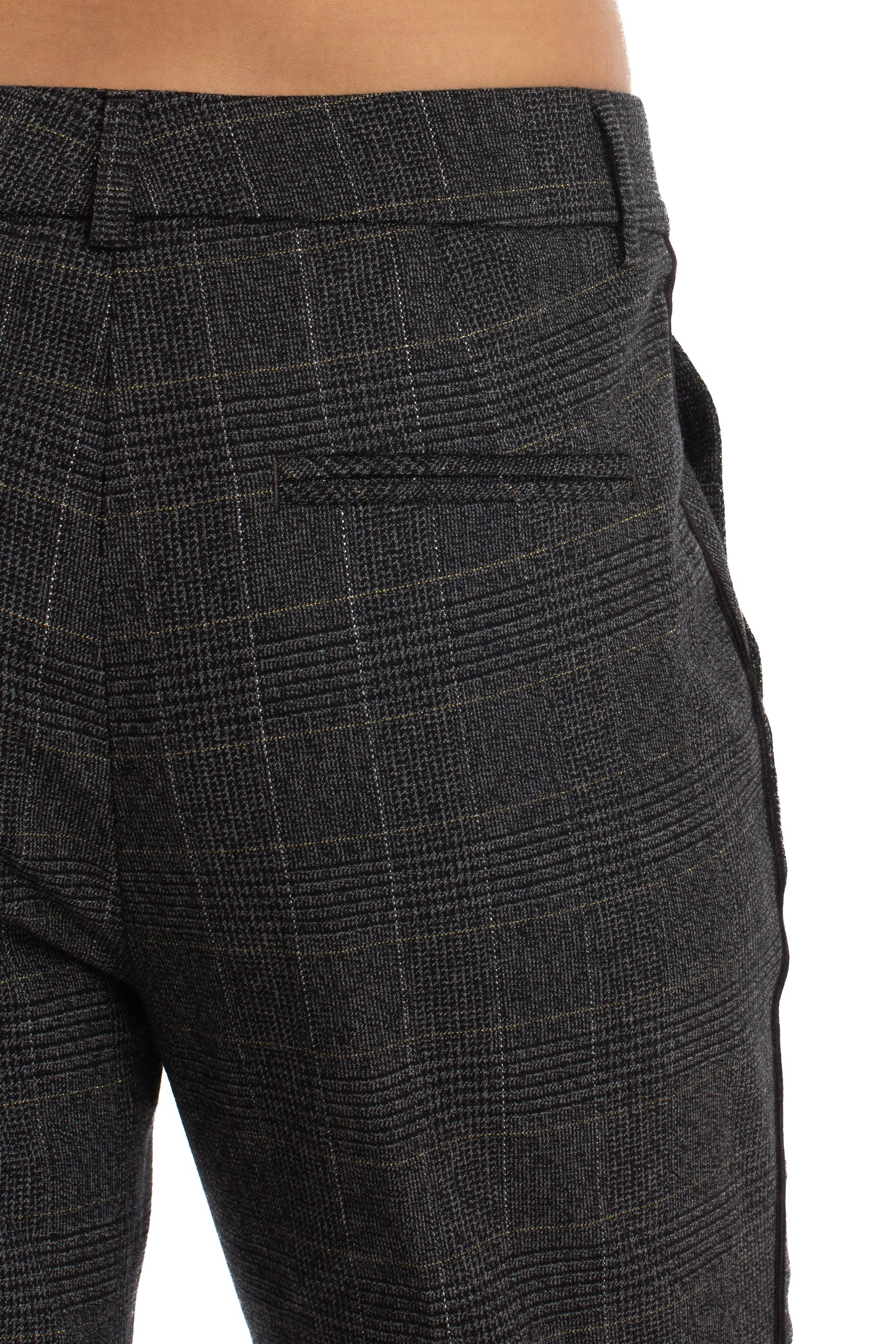 Ambrosi, Talla M