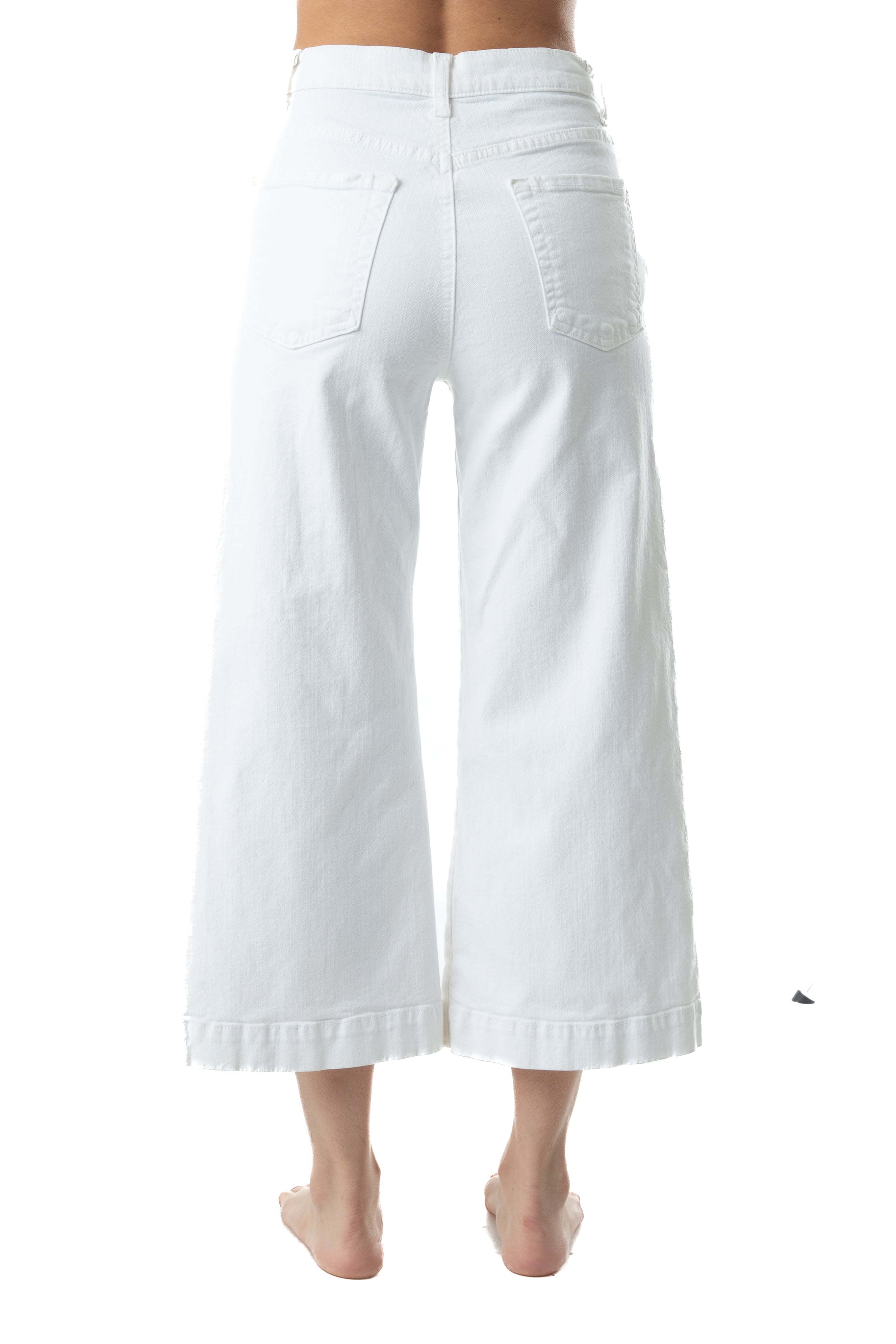 7 for All Mankind, 25