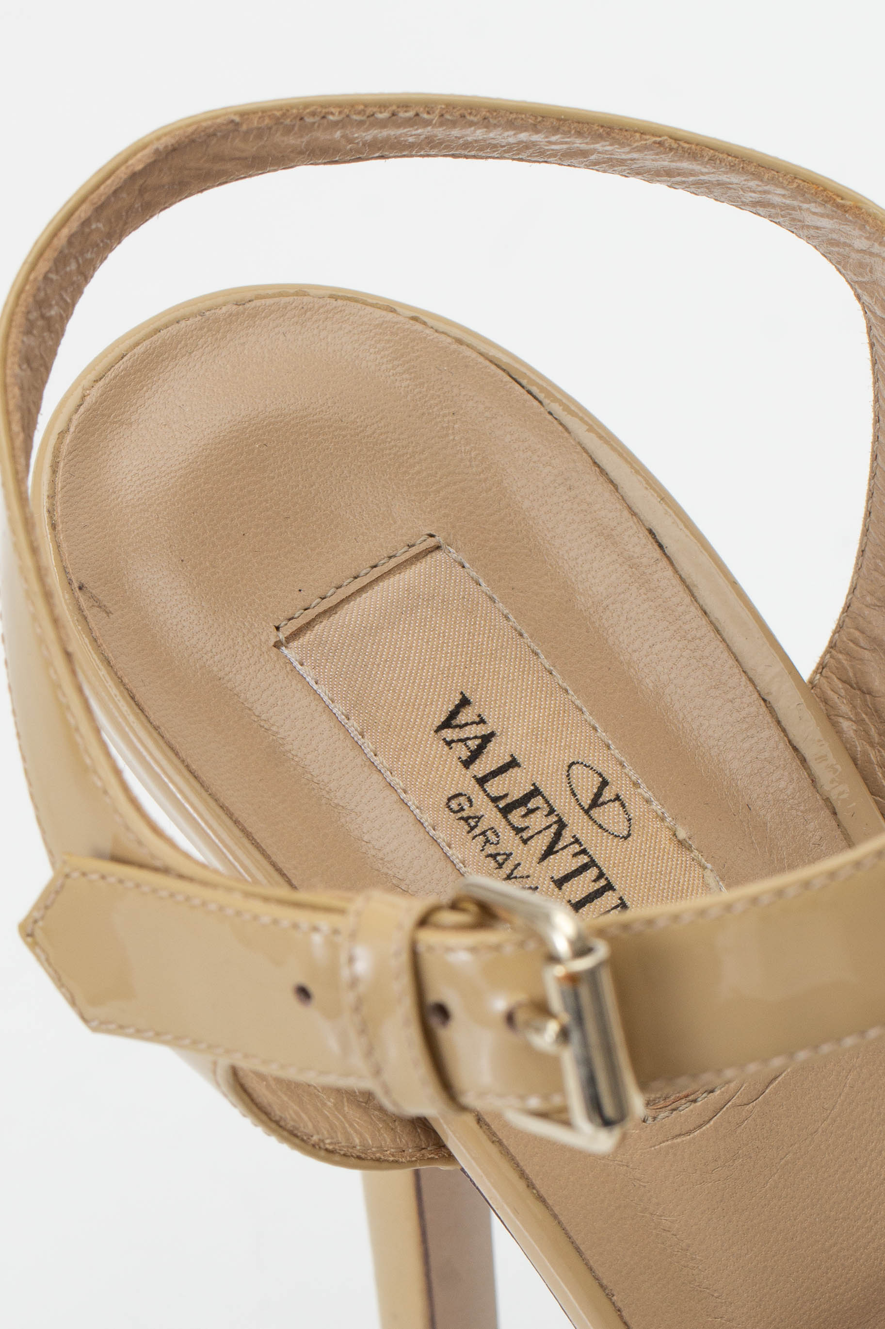 Valentino, 9 USA
