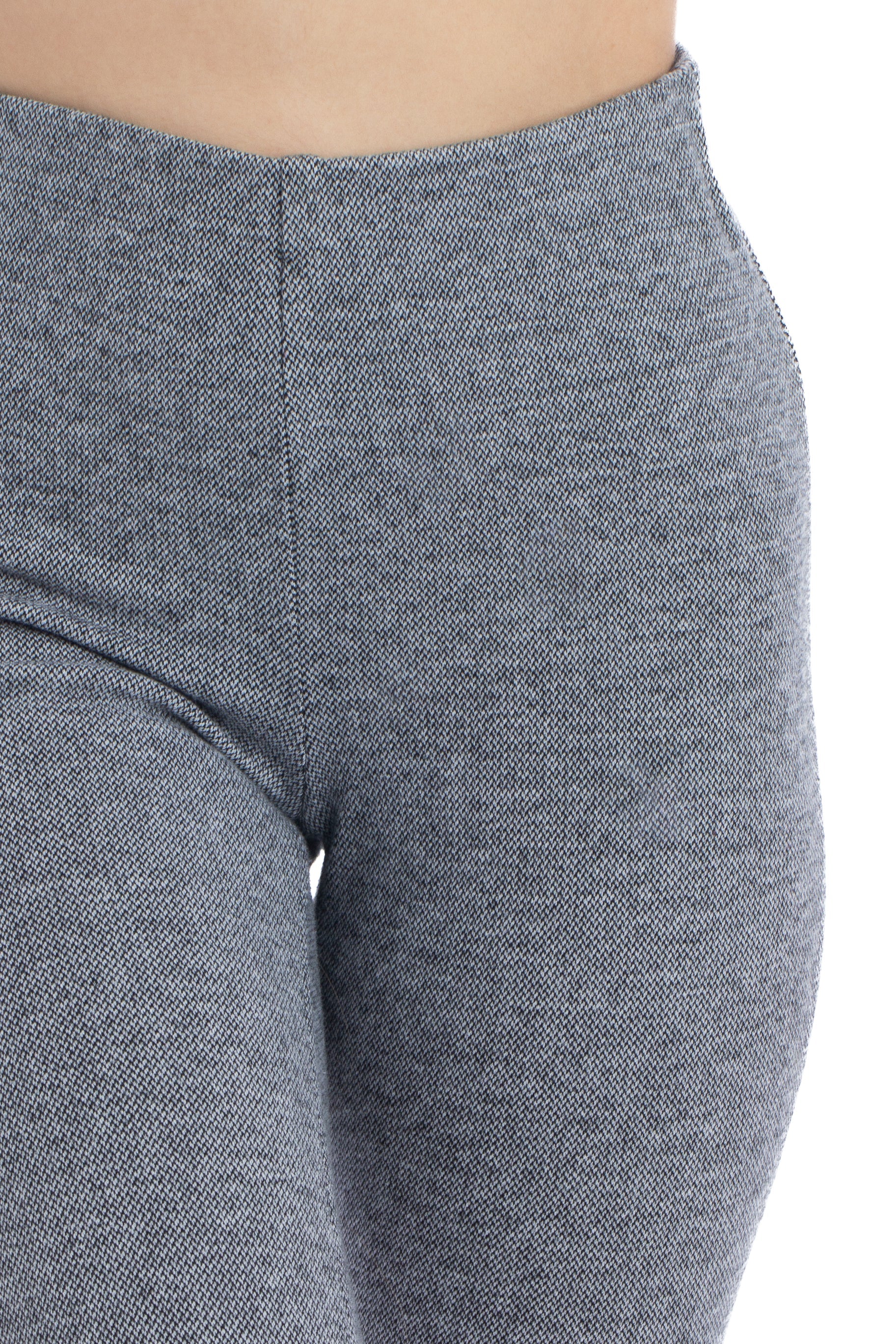Crosby, Talla 4