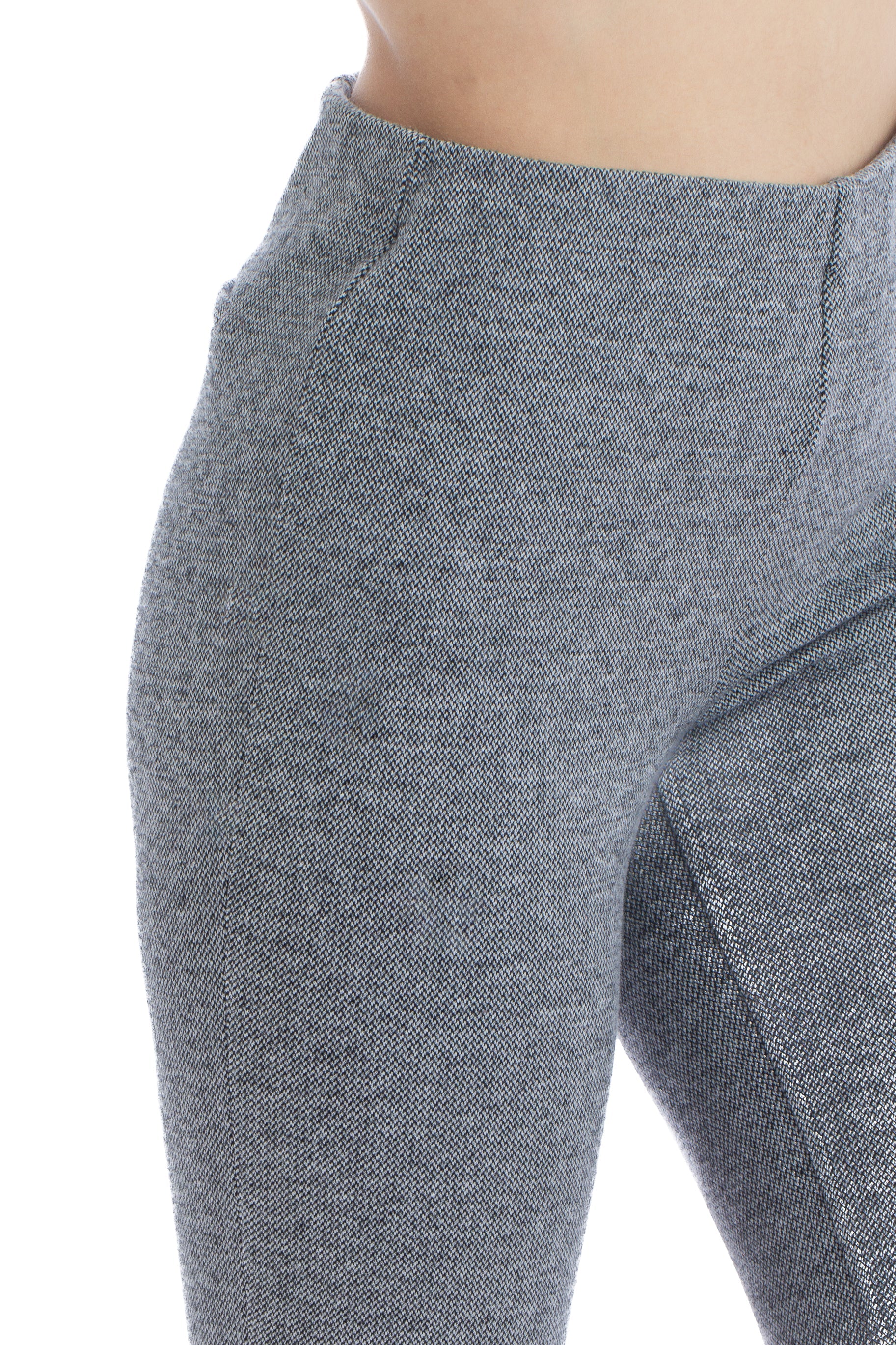 Crosby, Talla 4
