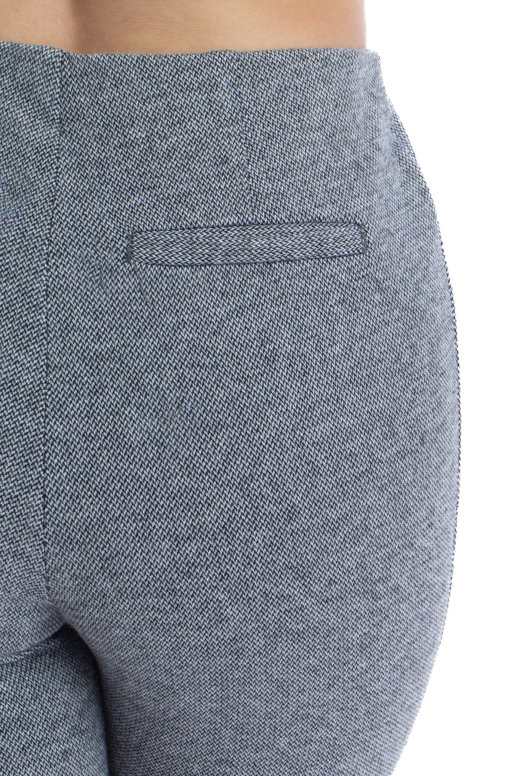 Crosby, Talla 4