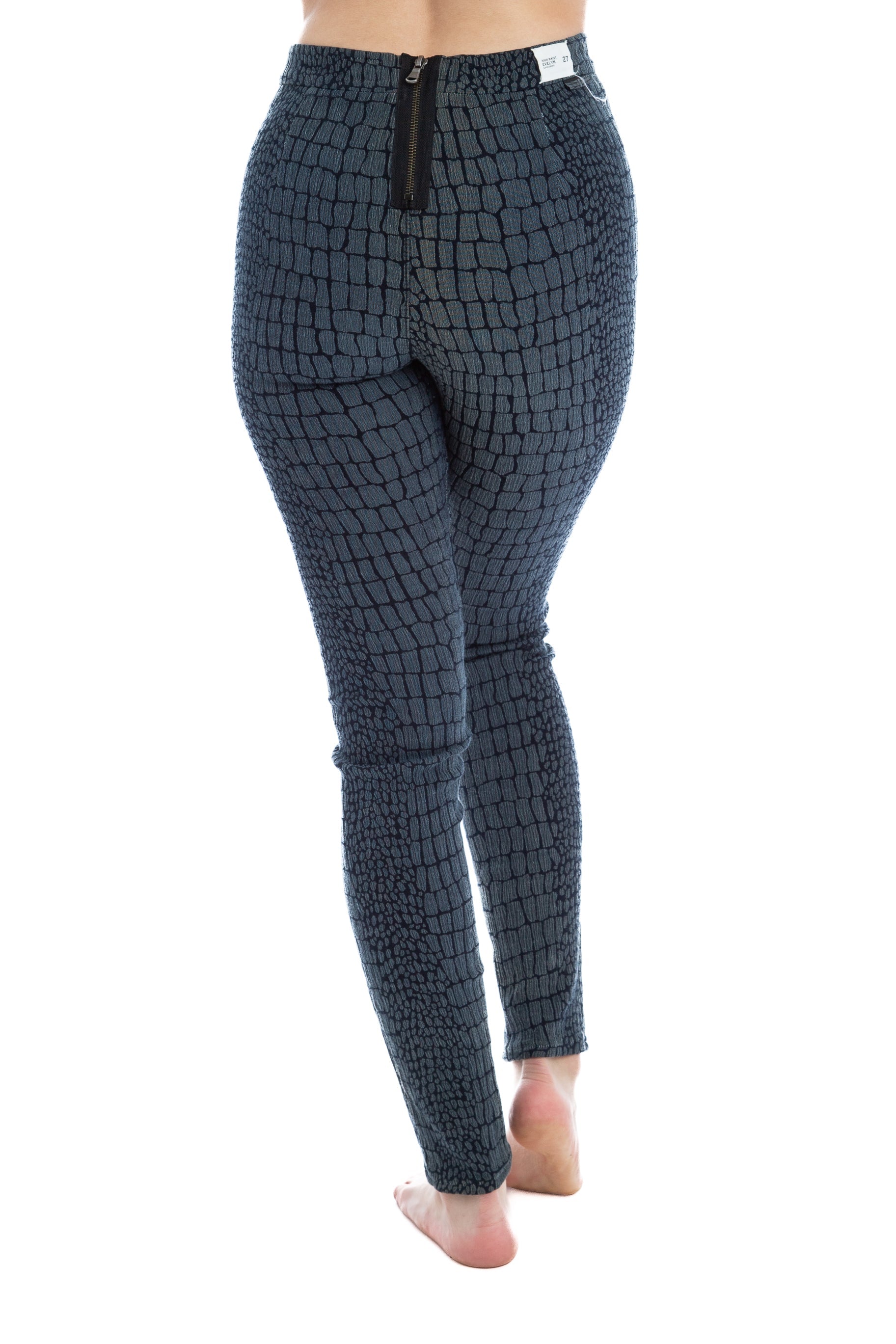Hudson, Talla 27