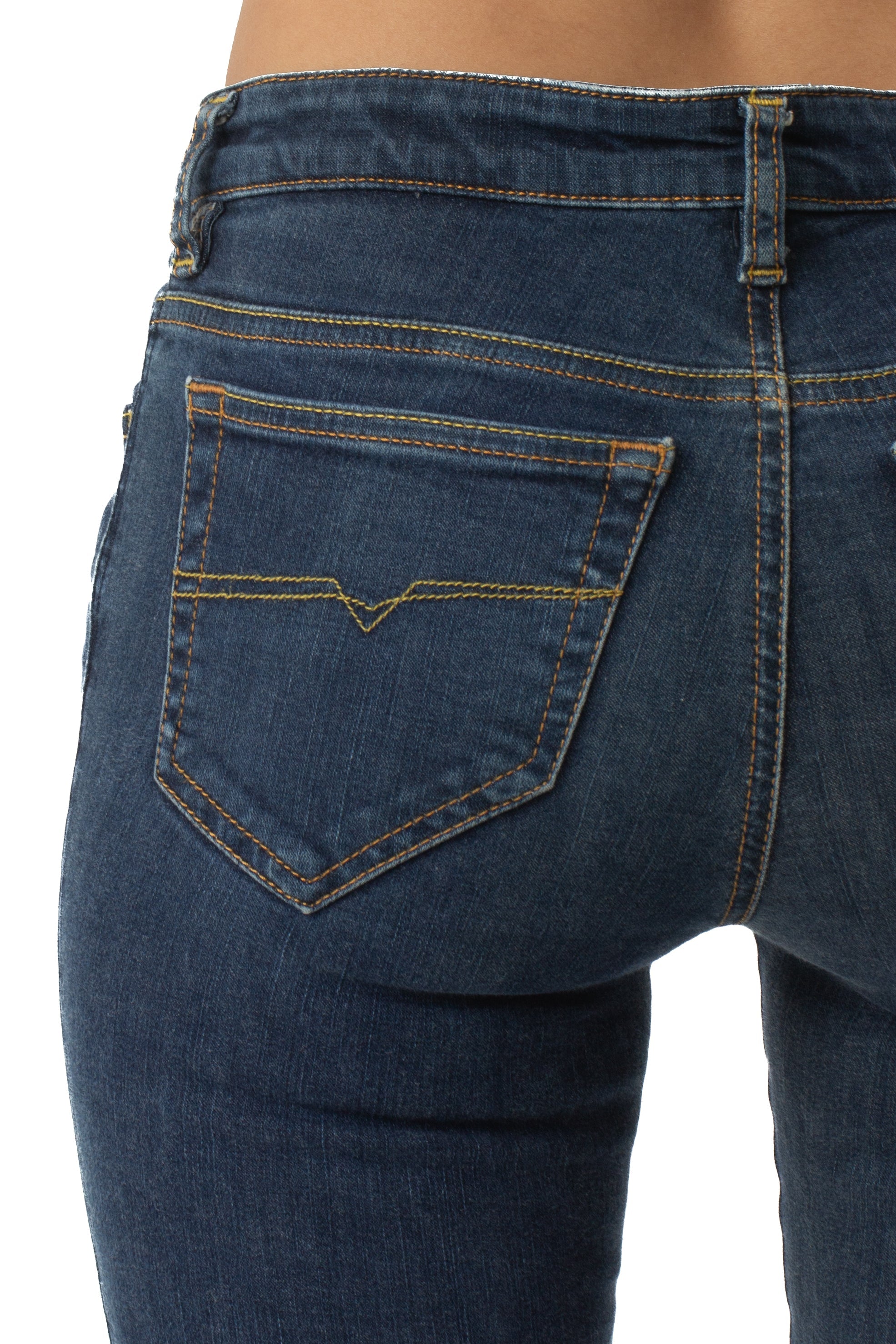 Diesel, Talla 27