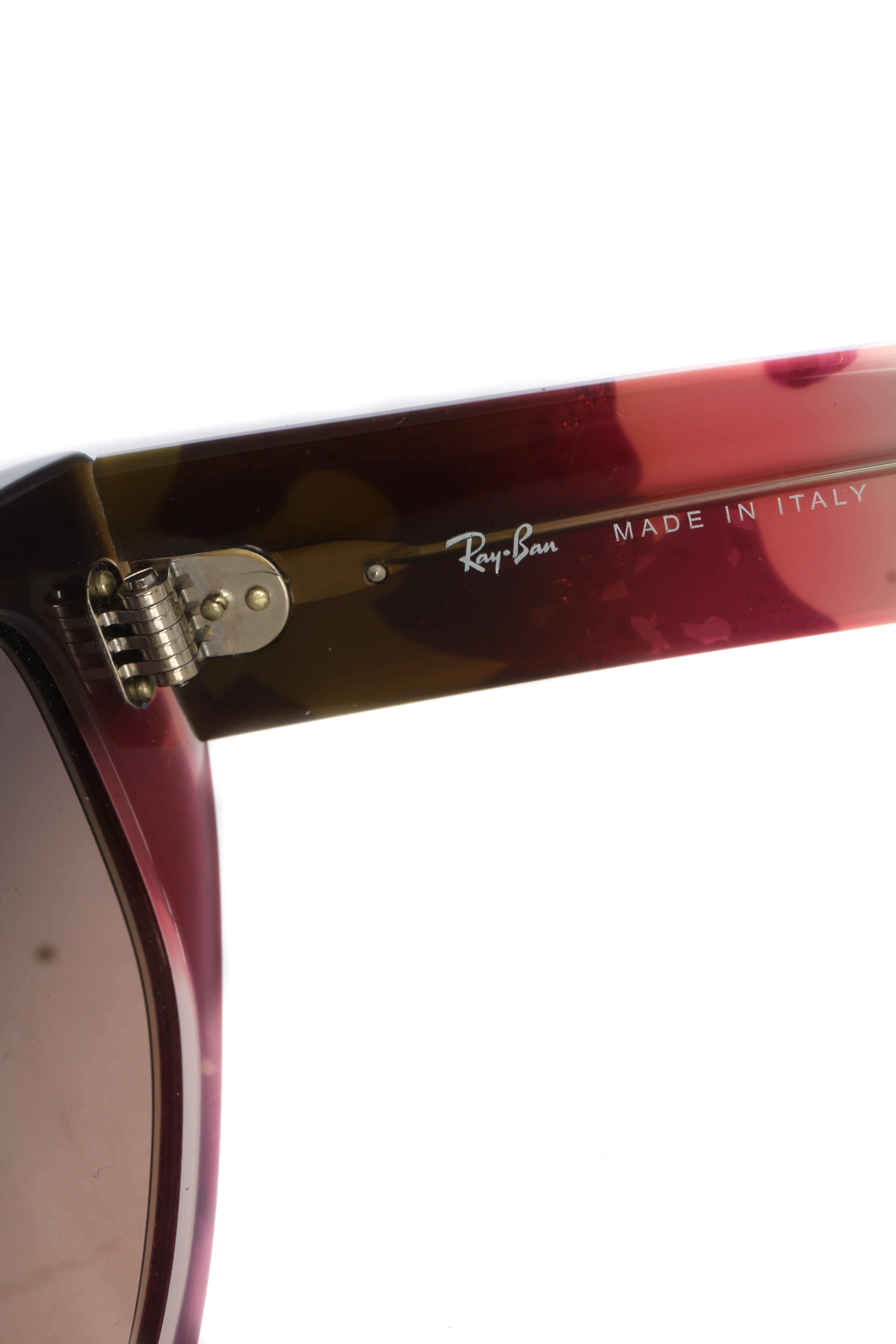 Ray-Ban