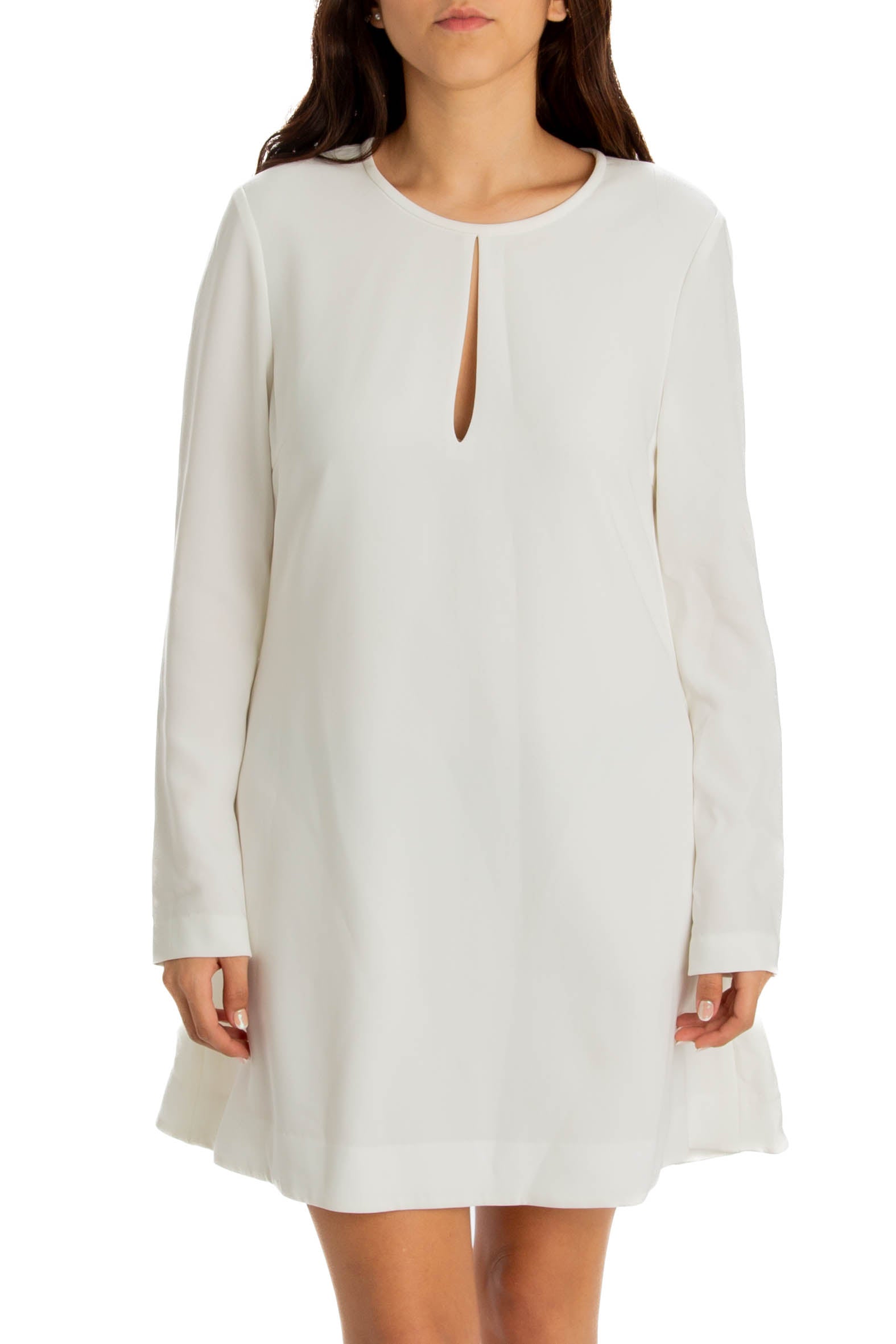 Elizabeth and James, Talla 6