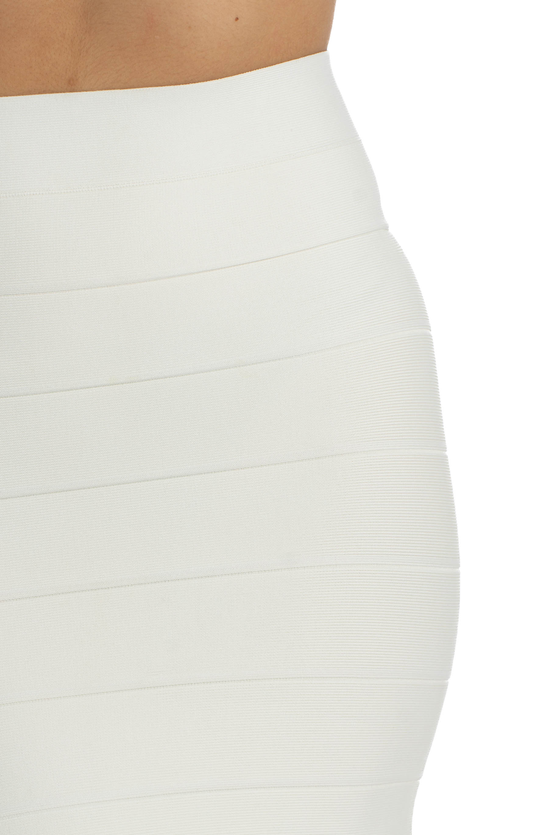 BCBG Maxazria, Talla S