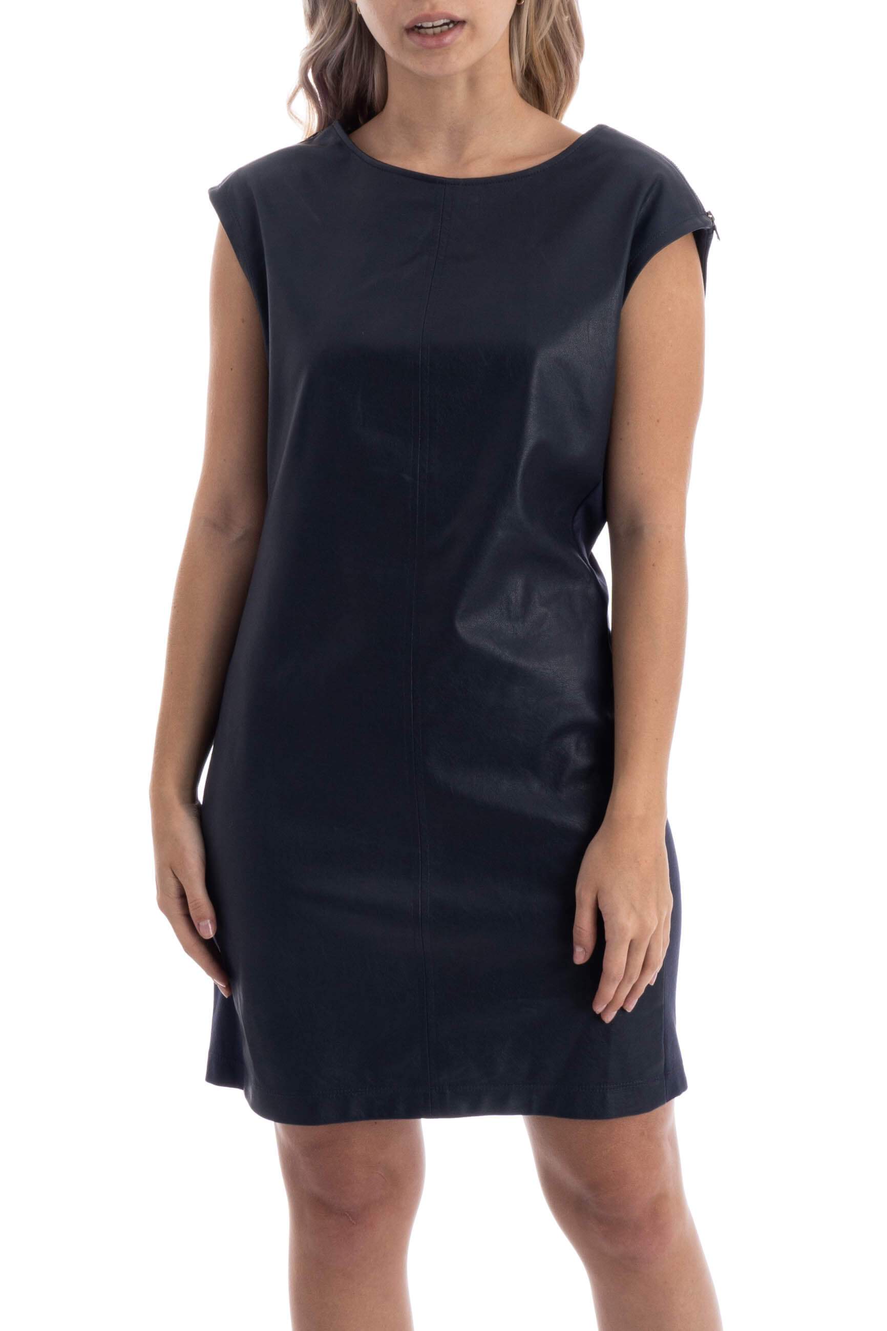 BCBG Maxazria, Talla S