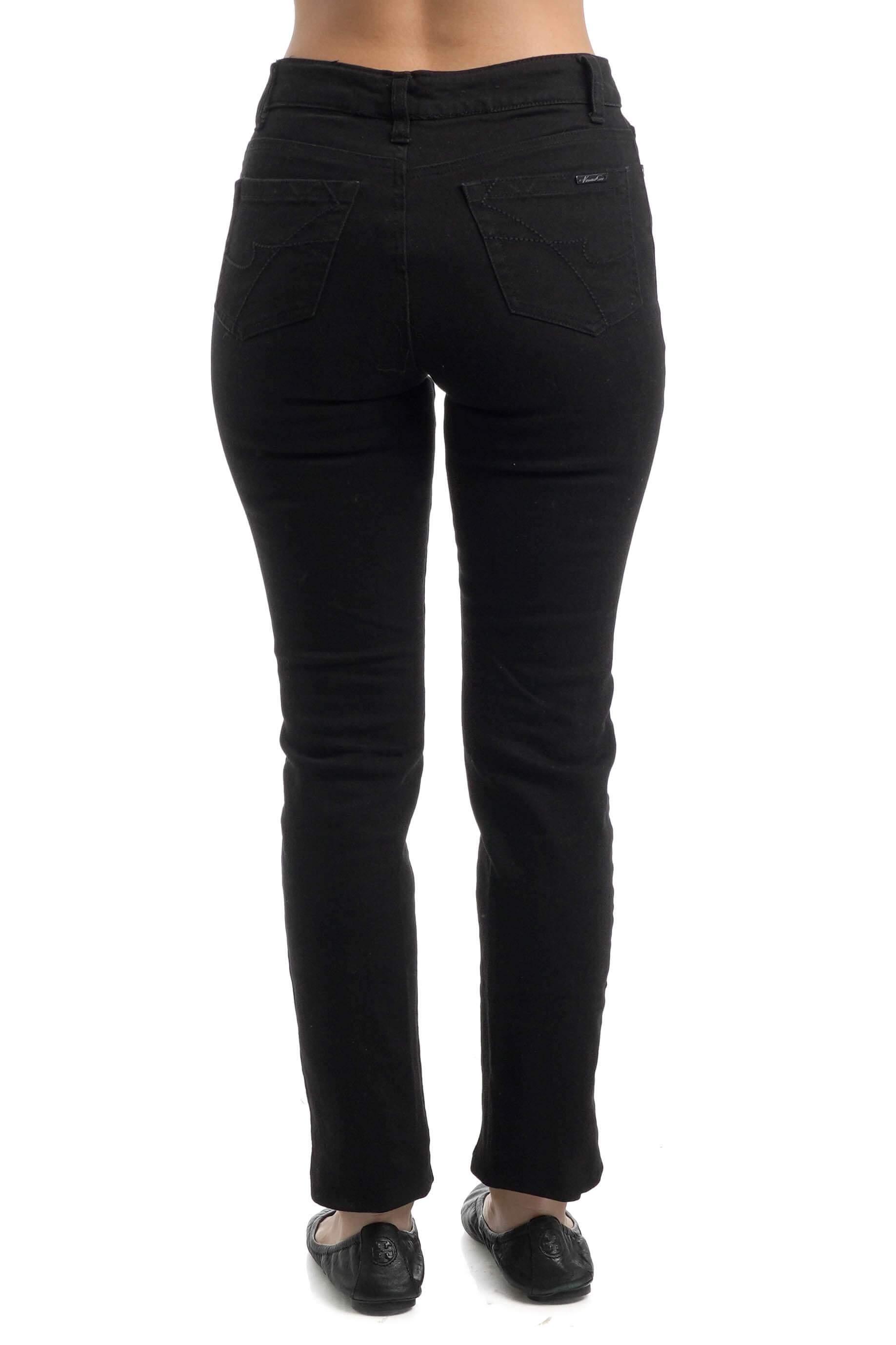 Kenneth Cole, Talla 26
