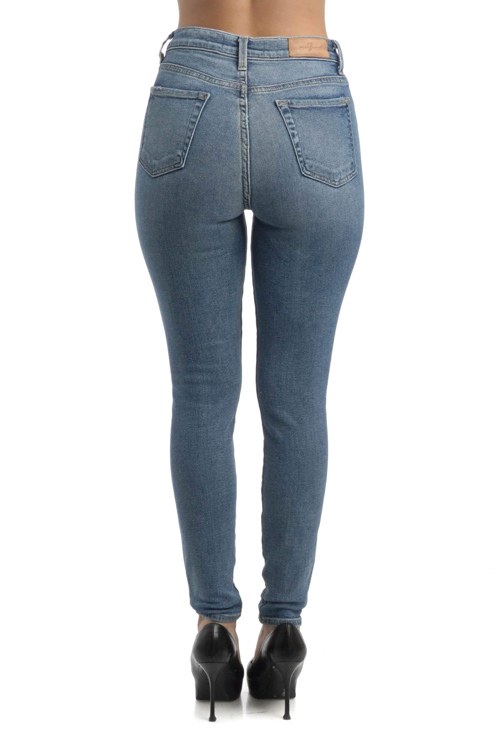 7 For all Mankind, Talla 25
