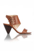Vince Camuto, 7.5 USA