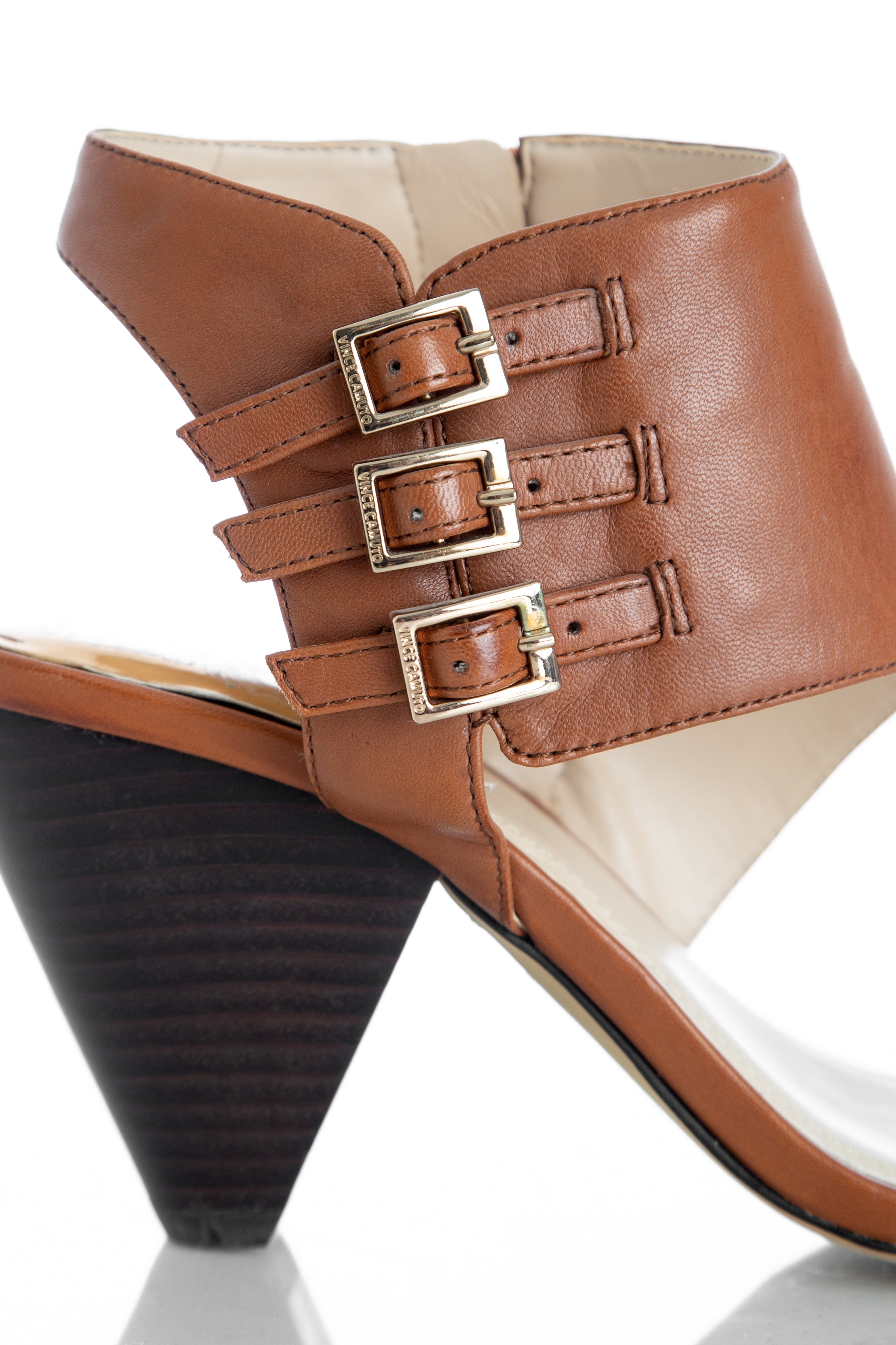 Vince Camuto, 7.5 USA