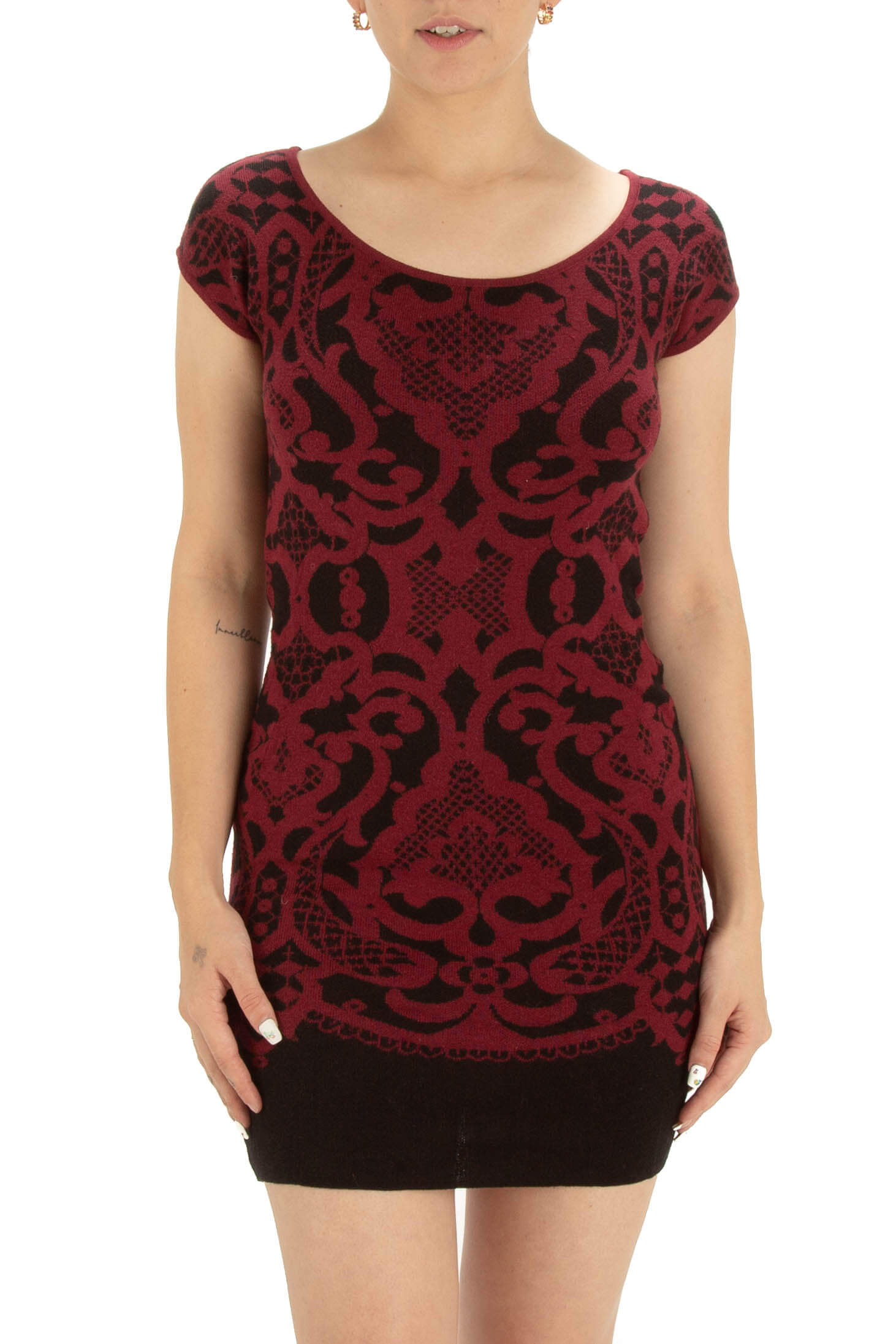Max Studio, Talla S