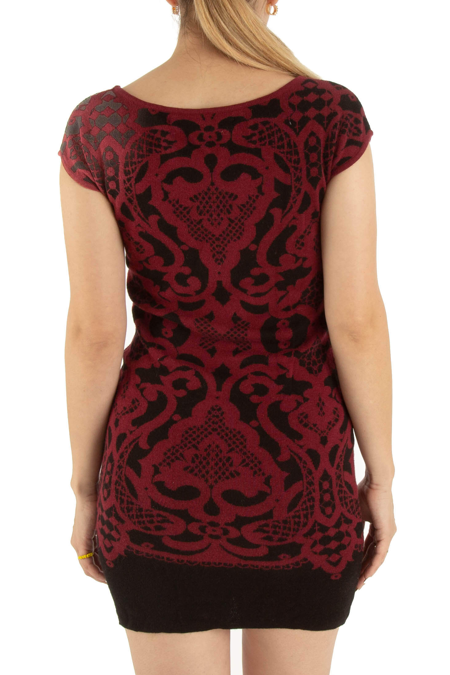 Max Studio, Talla S