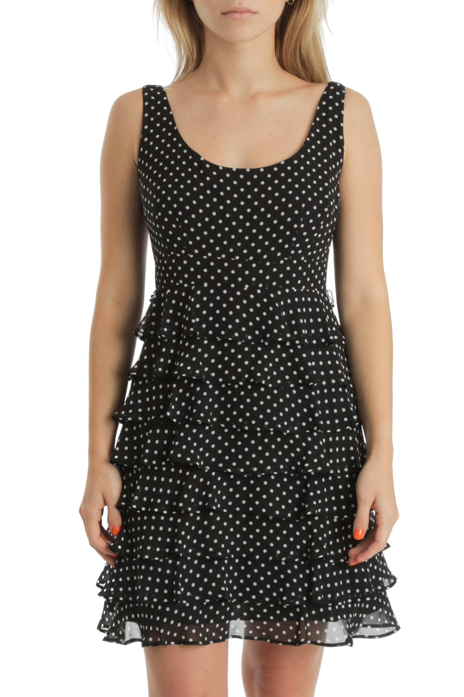 Eliza J., Talla S