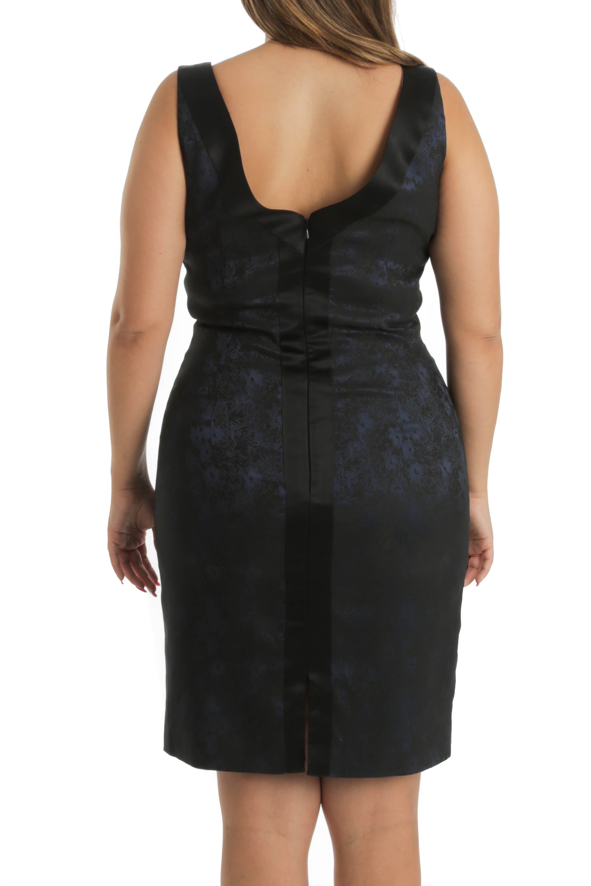Theia, Talla 10