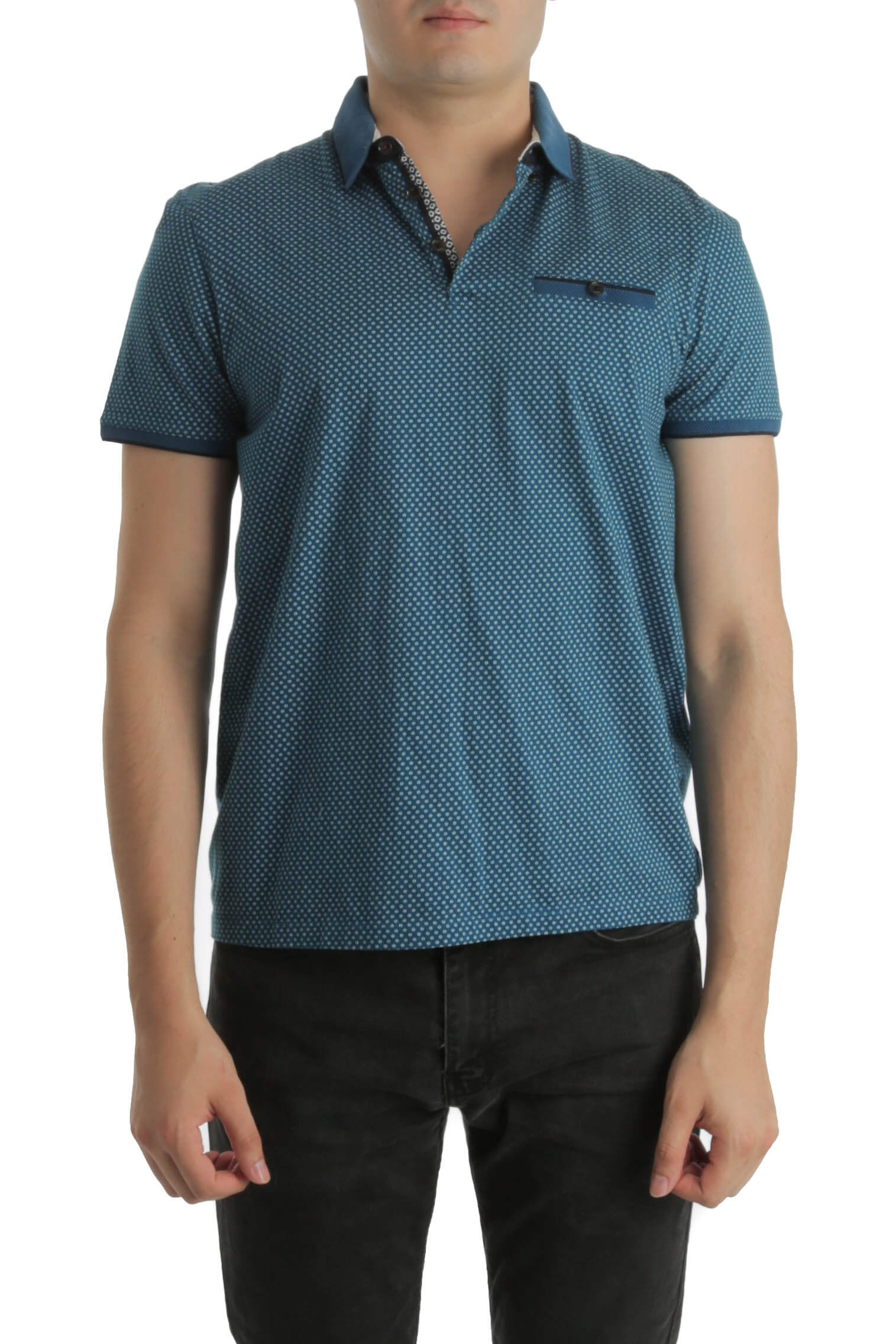 Ted Baker, Talla 4