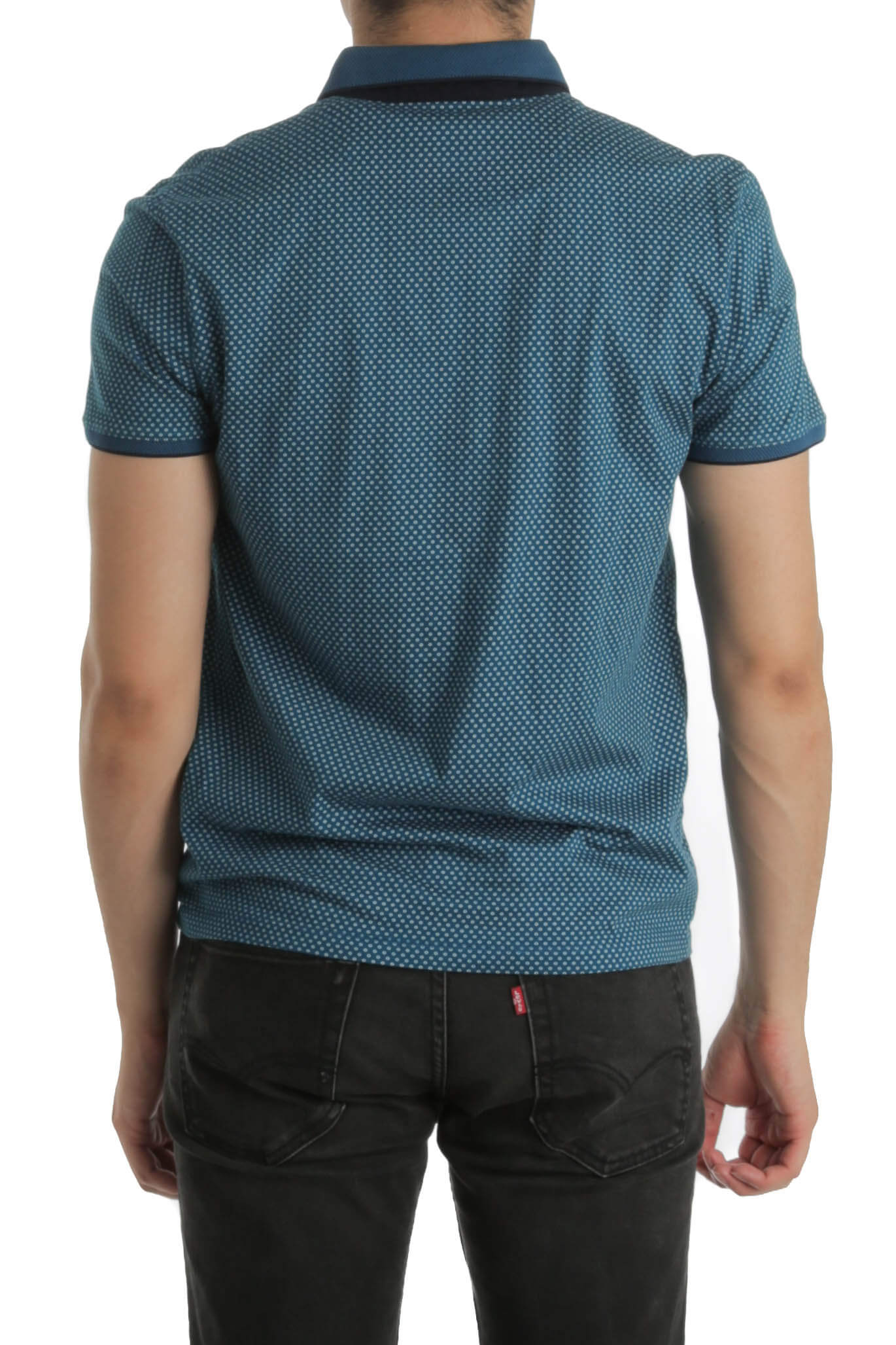 Ted Baker, Talla 4