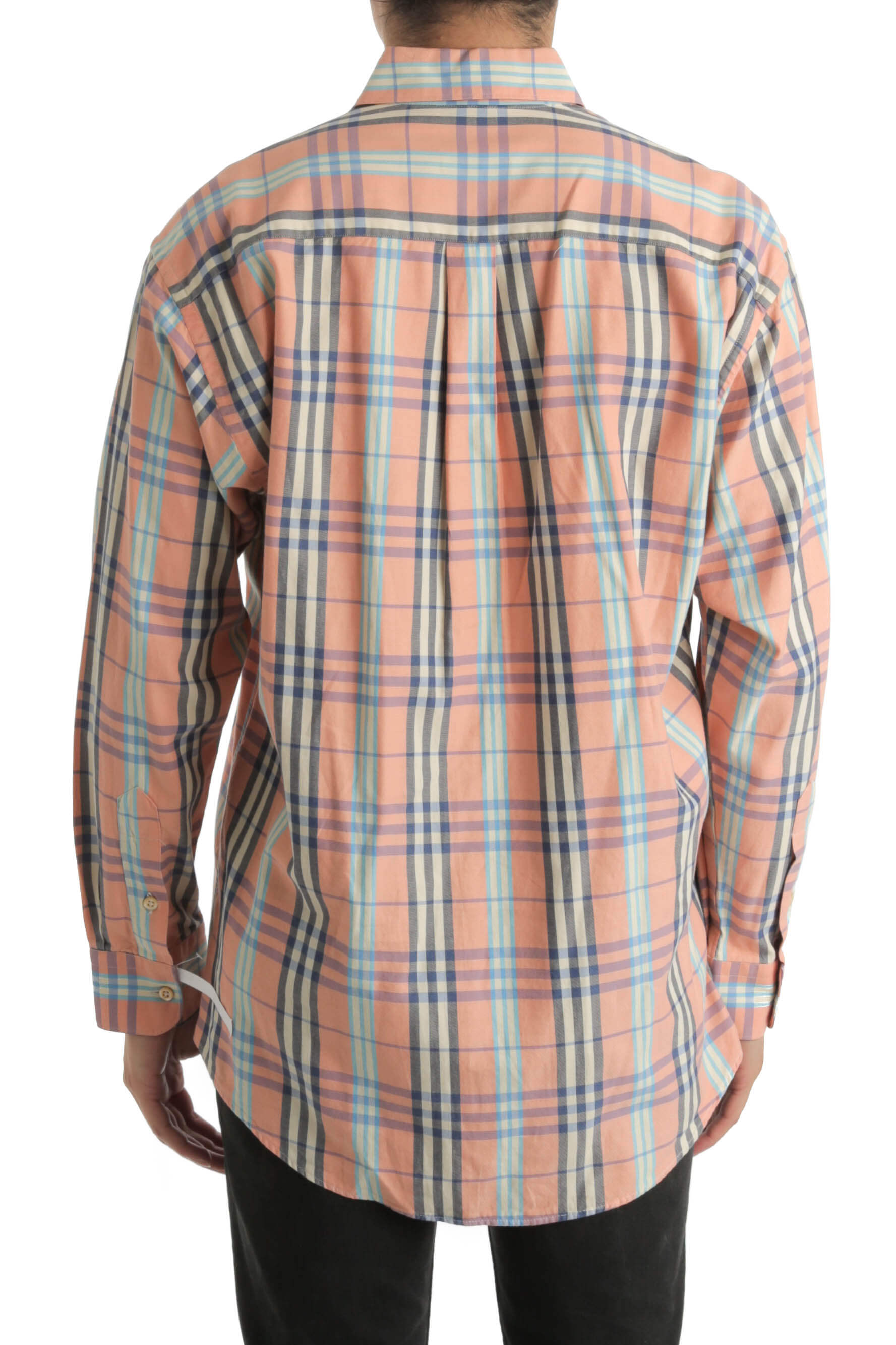 Burberry, Talla L