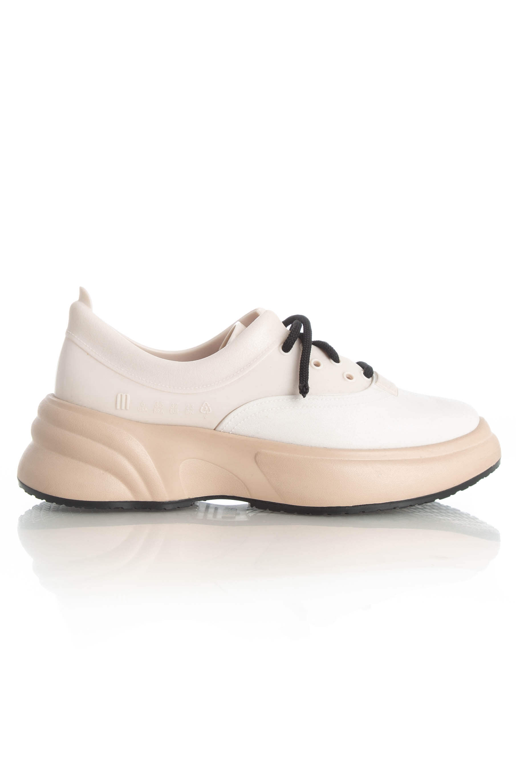 Melissa, 6 USA