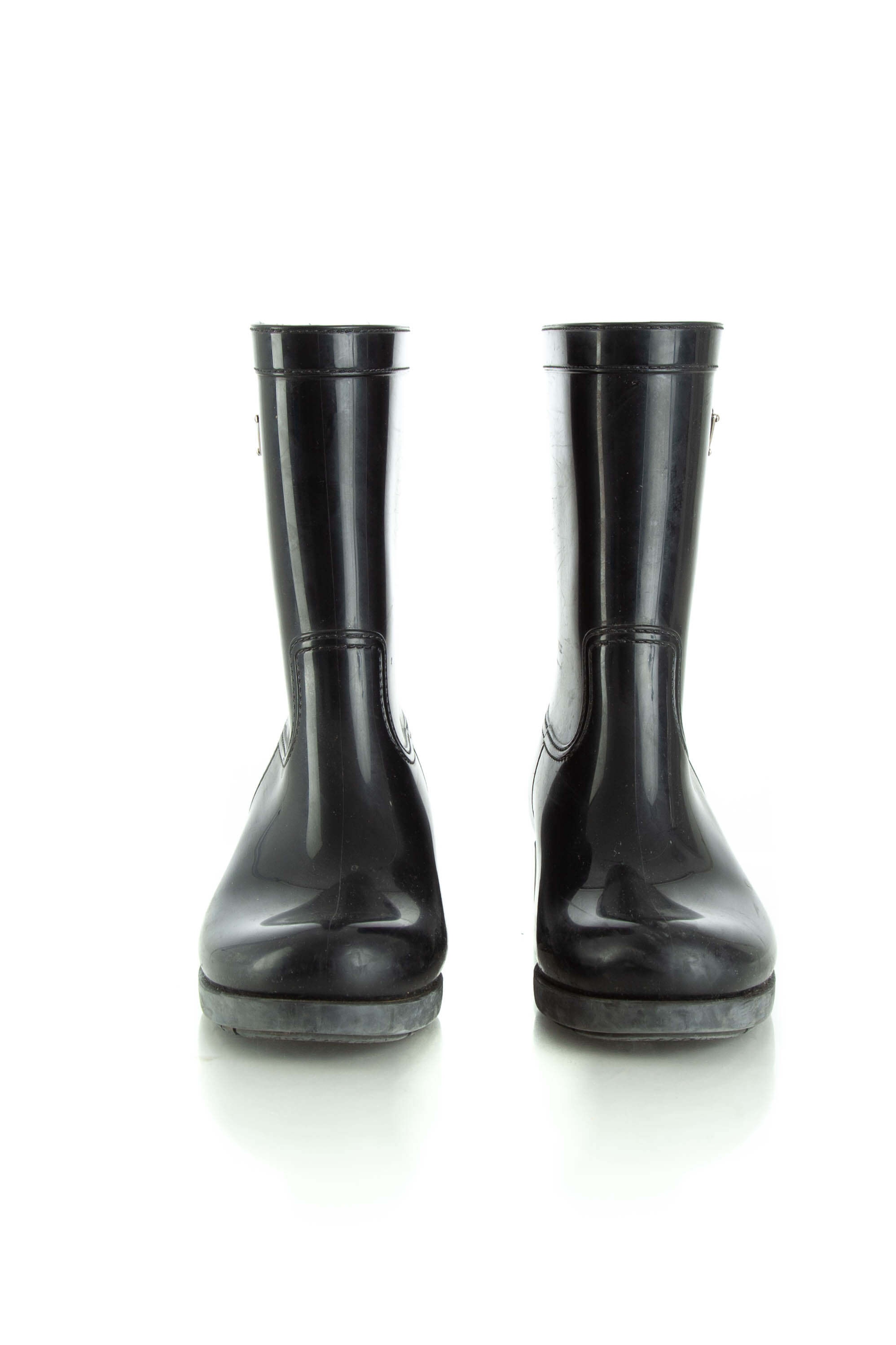 Prada, 9 USA