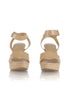 Stuart Weitzman, 9 USA